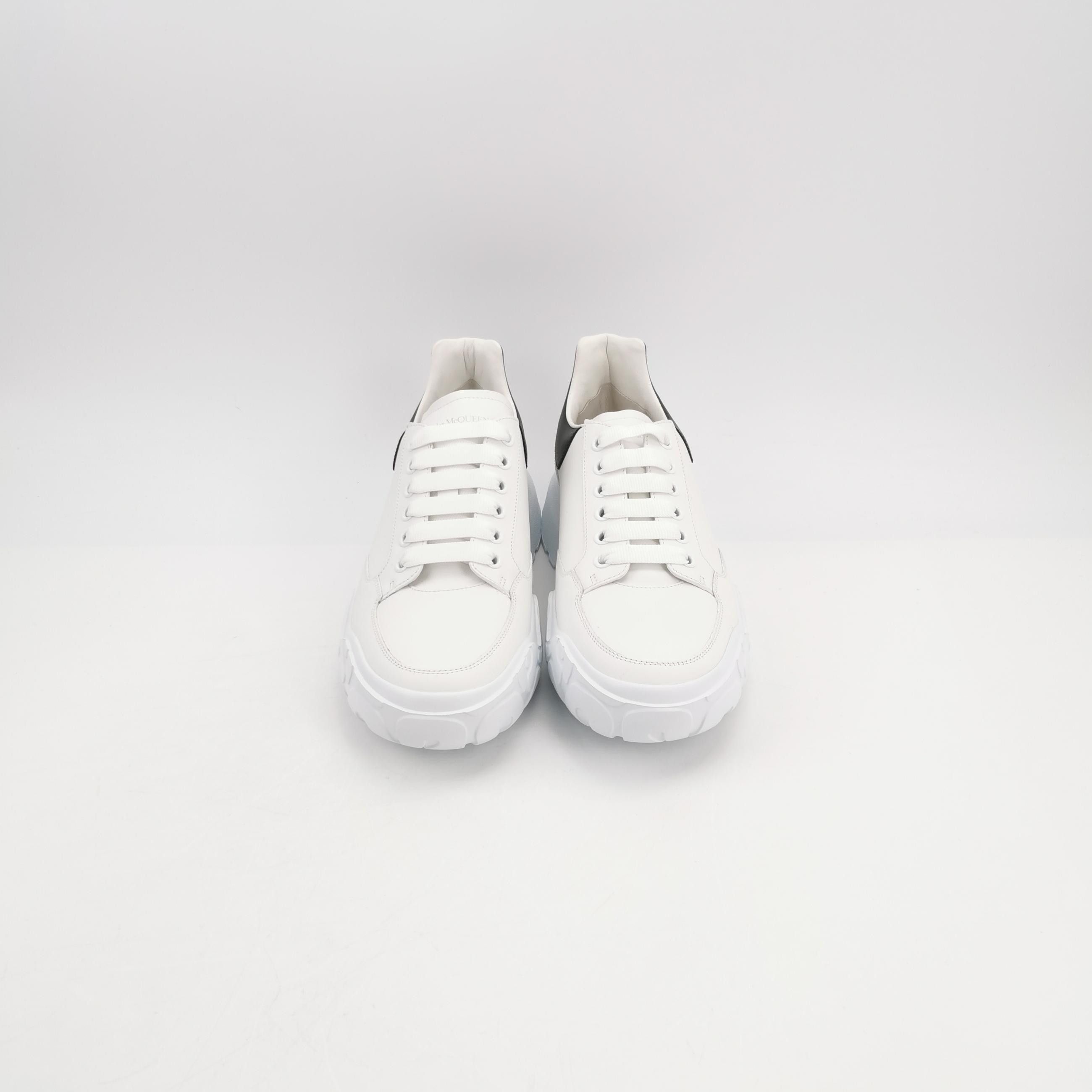 Alexander McQueen Alexander McQueen Men 11 Lowtop Sneakers Size US 11 / EU 44 - 3 Thumbnail