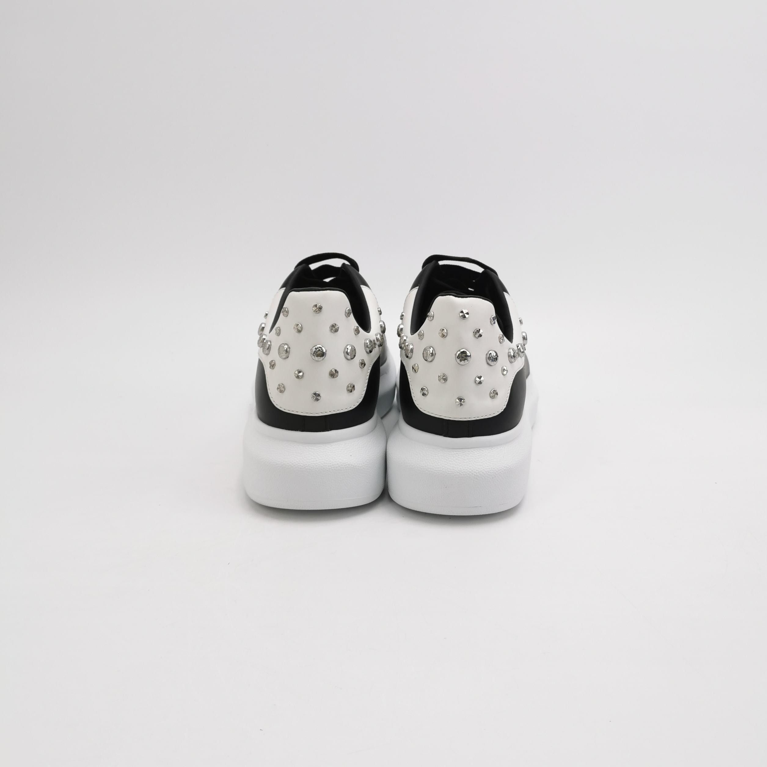 Alexander McQueen Alexander McQueen Men 10 Lowtop Sneakers Size US 10 / EU 43 - 4 Thumbnail