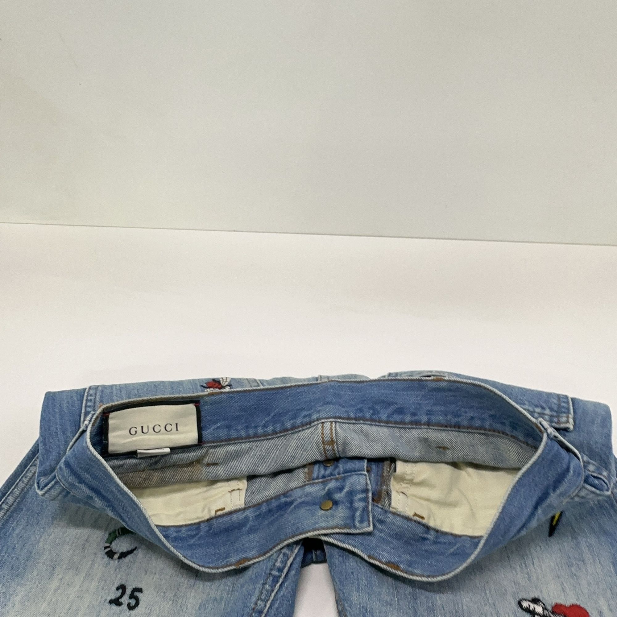 Gucci Gucci Embroidered Patch Denim Jeans 30 Size US 30 / EU 46 - 9 Thumbnail