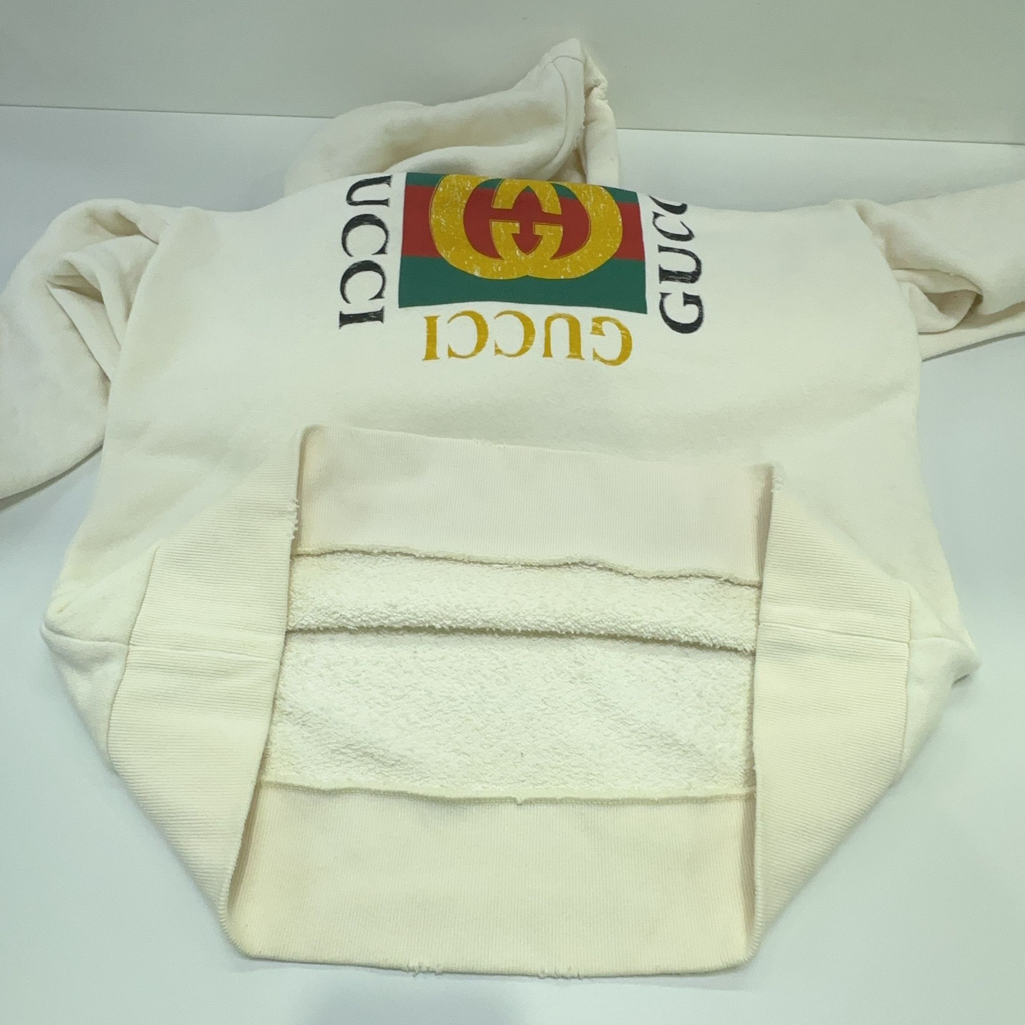 Gucci Gucci Vintage Logo Print Hoodie Size M Size US M / EU 48-50 / 2 - 16 Thumbnail