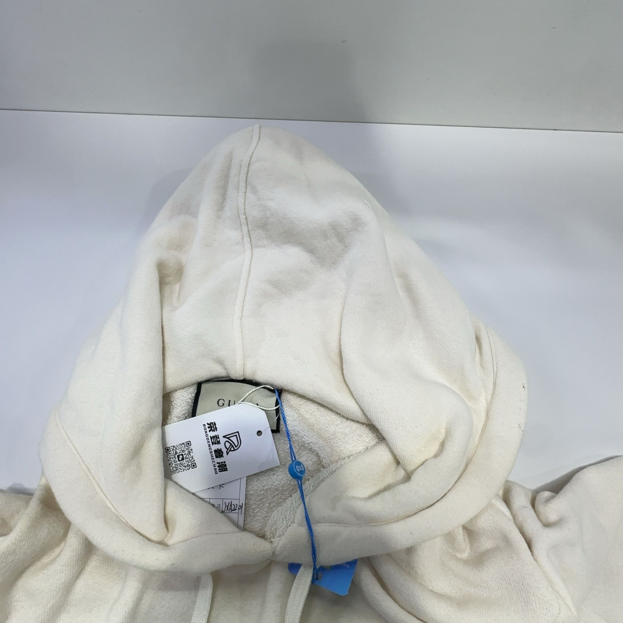 Gucci Gucci Vintage Logo Print Hoodie Size M Size US M / EU 48-50 / 2 - 13 Thumbnail