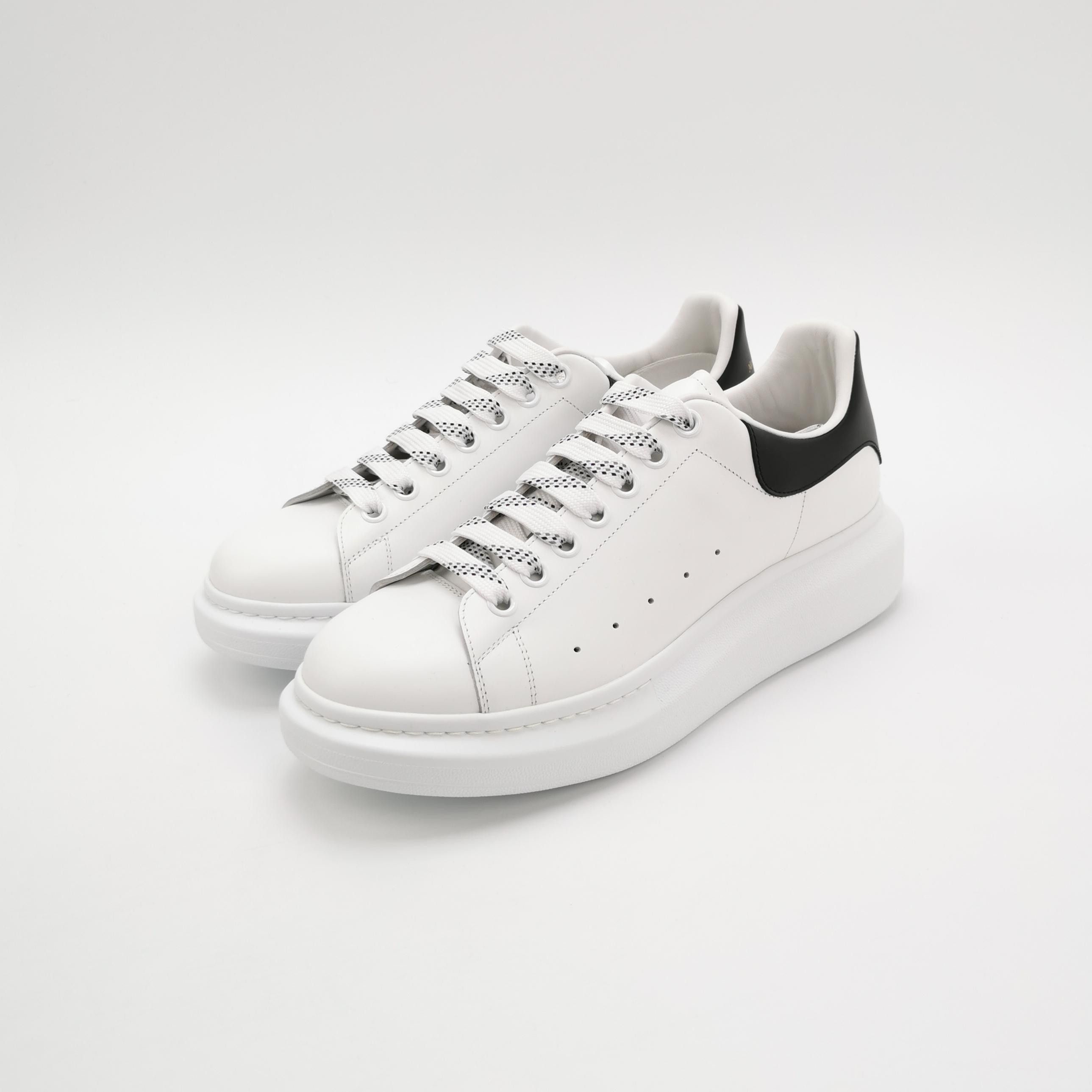 Alexander McQueen Alexander McQueen Men 10 Lowtop Sneakers Size US 10 / EU 43 - 2 Thumbnail
