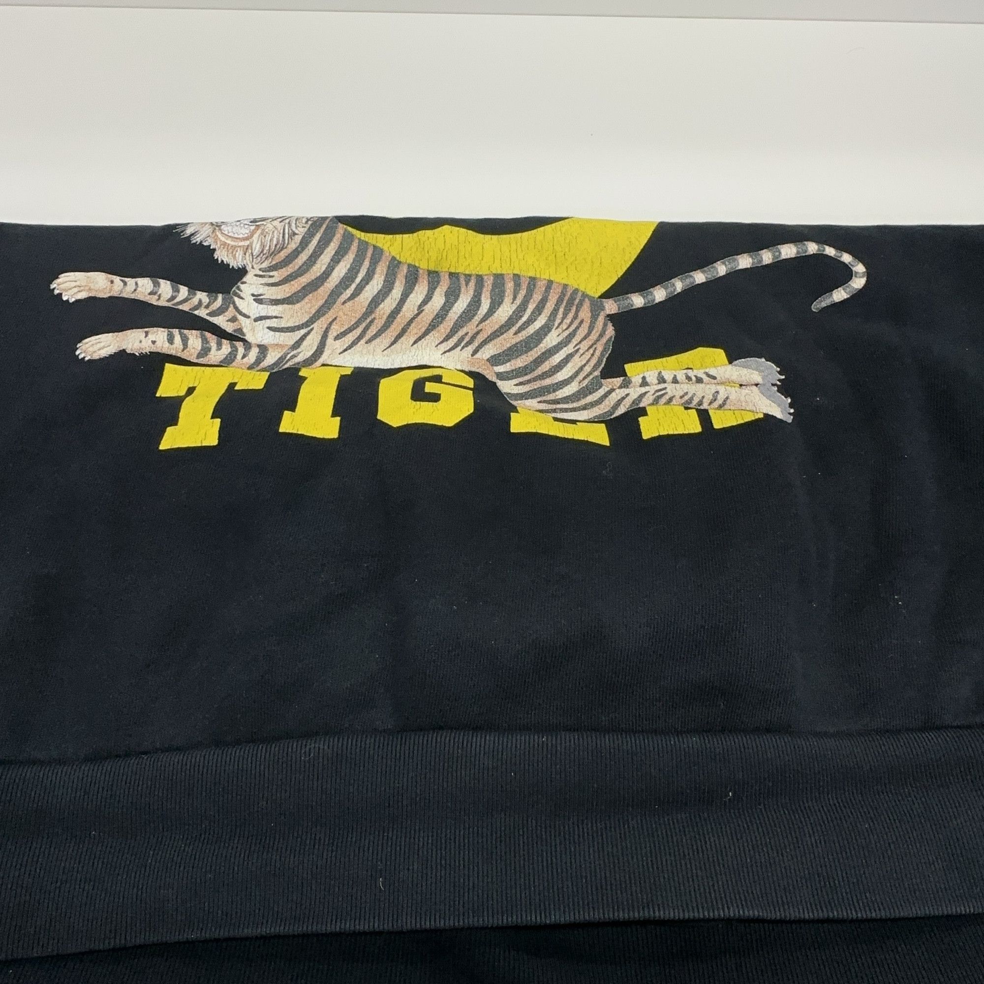 Gucci Gucci Tiger Logo Print Sweatshirt US L Size US L / EU 52-54 / 3 - 10 Thumbnail