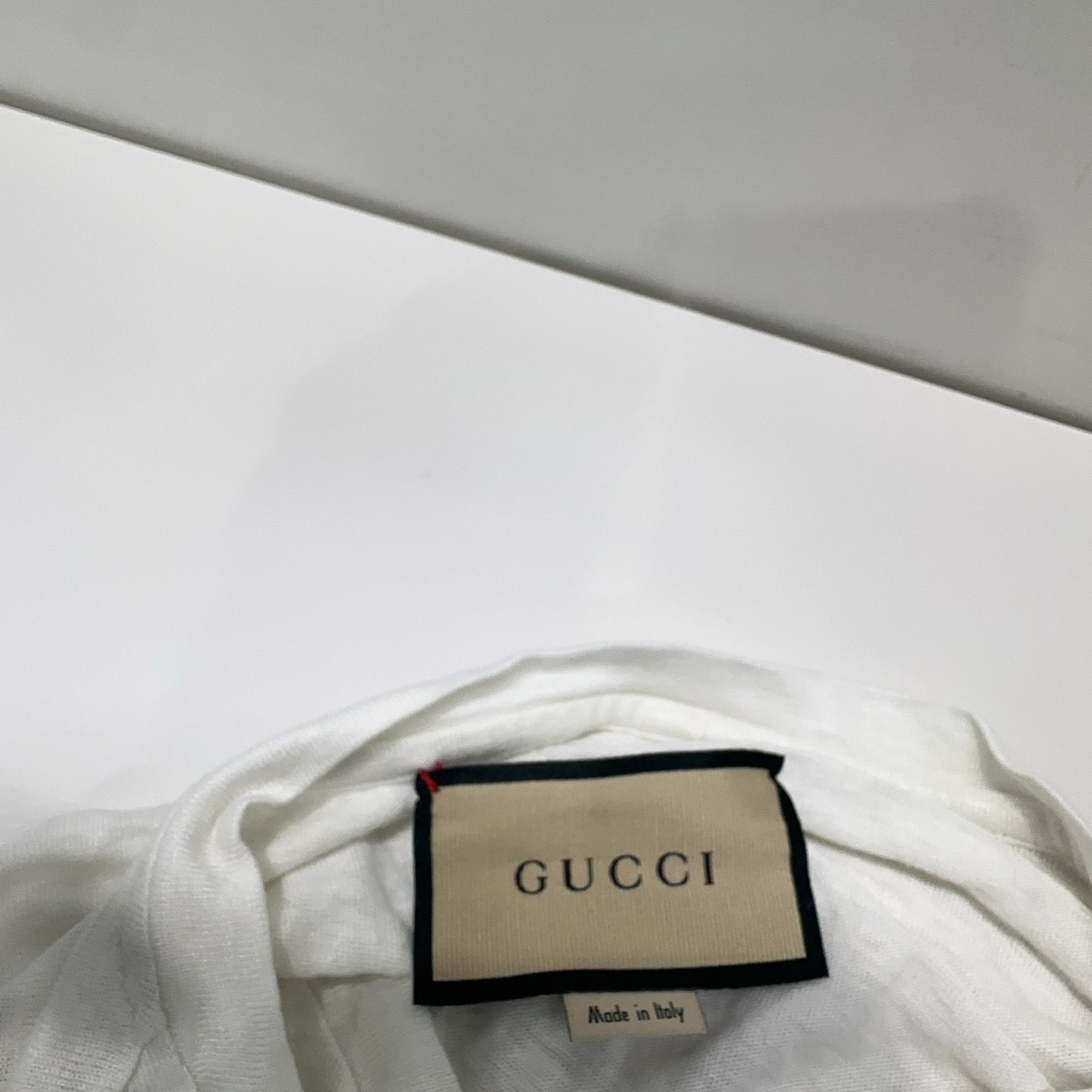 Gucci Gucci Linen V-Neck Long Sleeve T-Shirt L Size US L / EU 52-54 / 3 - 7 Thumbnail