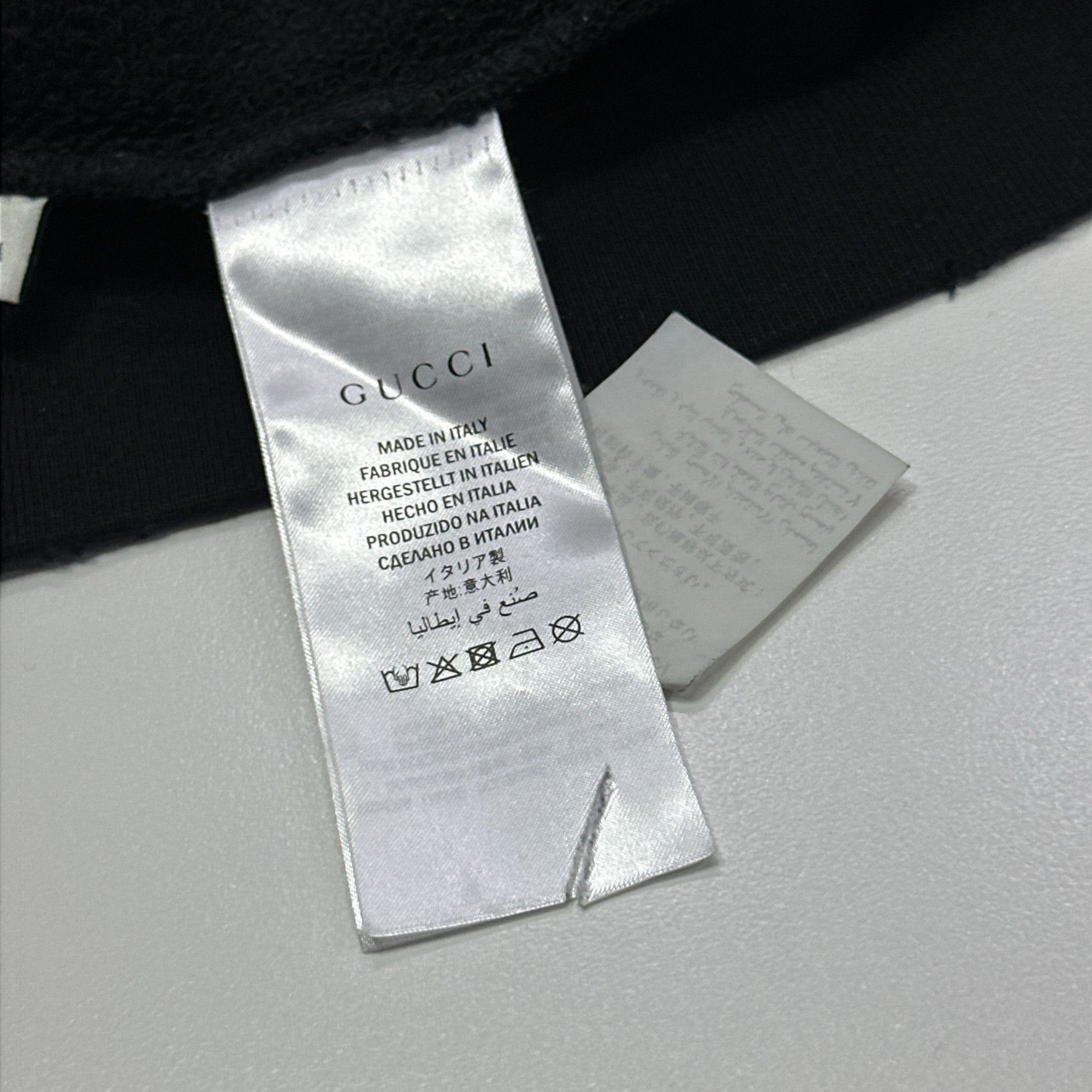 Gucci Gucci Logo Print Crewneck Sweatshirt Size M Size US M / EU 48-50 / 2 - 5 Thumbnail
