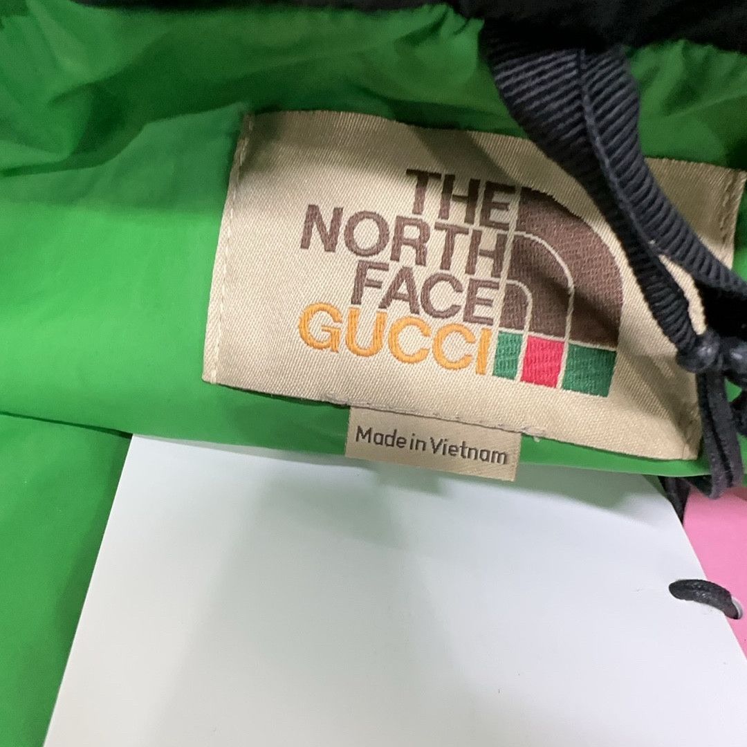 Gucci × The North Face Gucci x The North Face Logo Embroidered Puffer Vest XL Size US XL / EU 56 / 4 - 6 Thumbnail