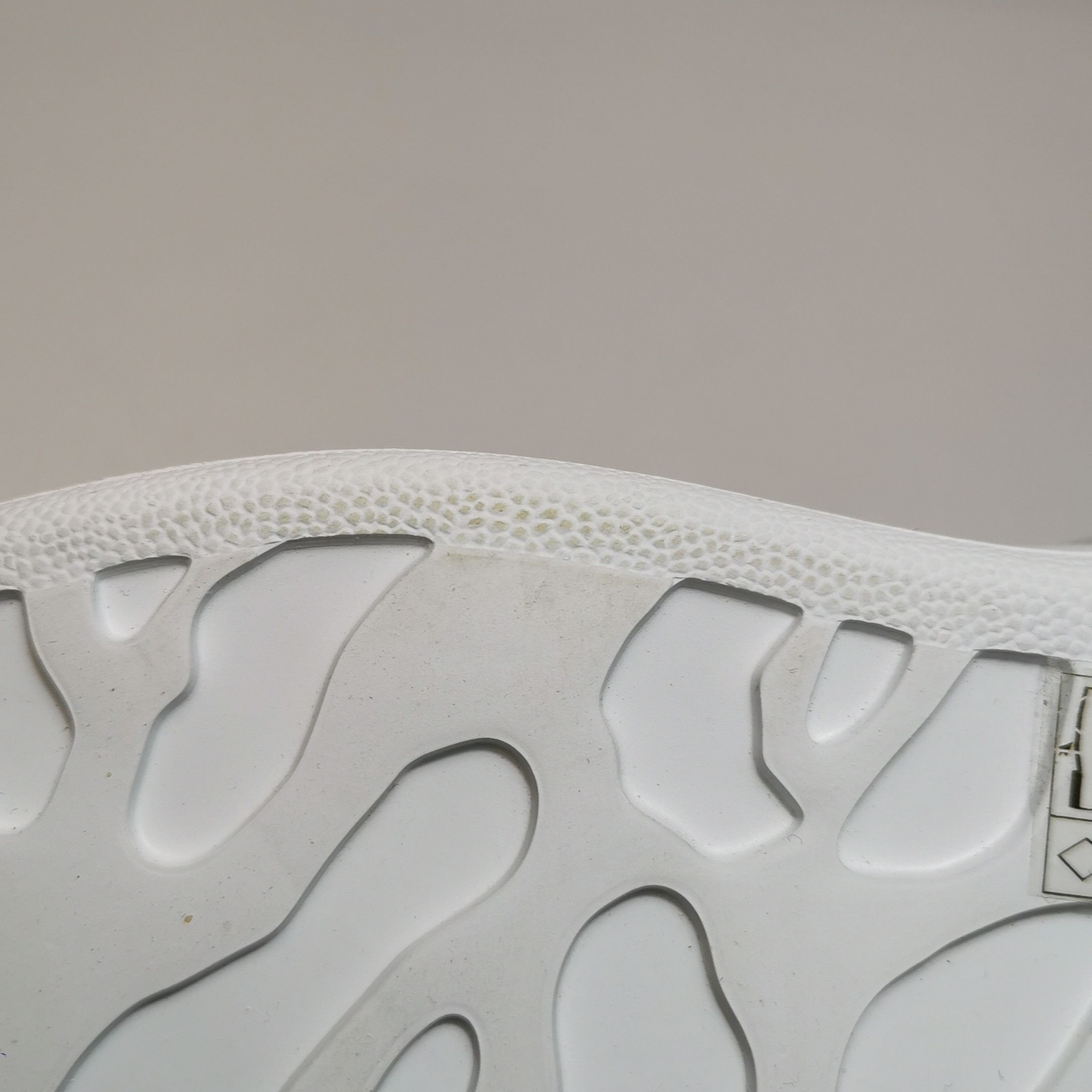 Alexander McQueen Alexander McQueen Men 8 Lowtop Sneakers Size US 8 / EU 41 - 9 Thumbnail