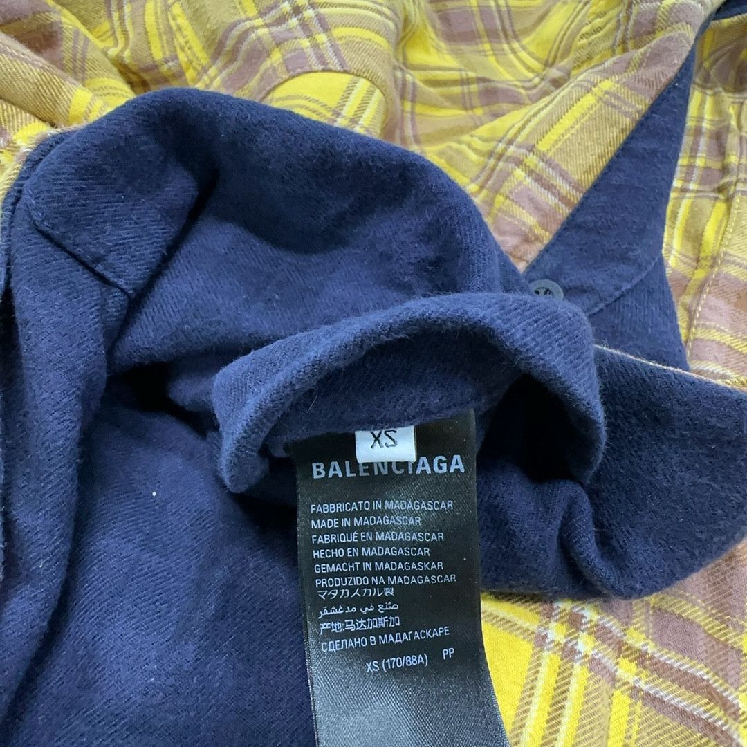 Balenciaga Balenciaga SS24 Reversible Plaid Shirt XS Size US XS / EU 42 / 0 - 5 Thumbnail