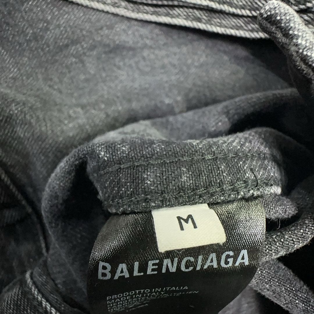 Balenciaga Balenciaga Drip Peace Smiley Denim Jacket M Size US M / EU 48-50 / 2 - 3 Thumbnail