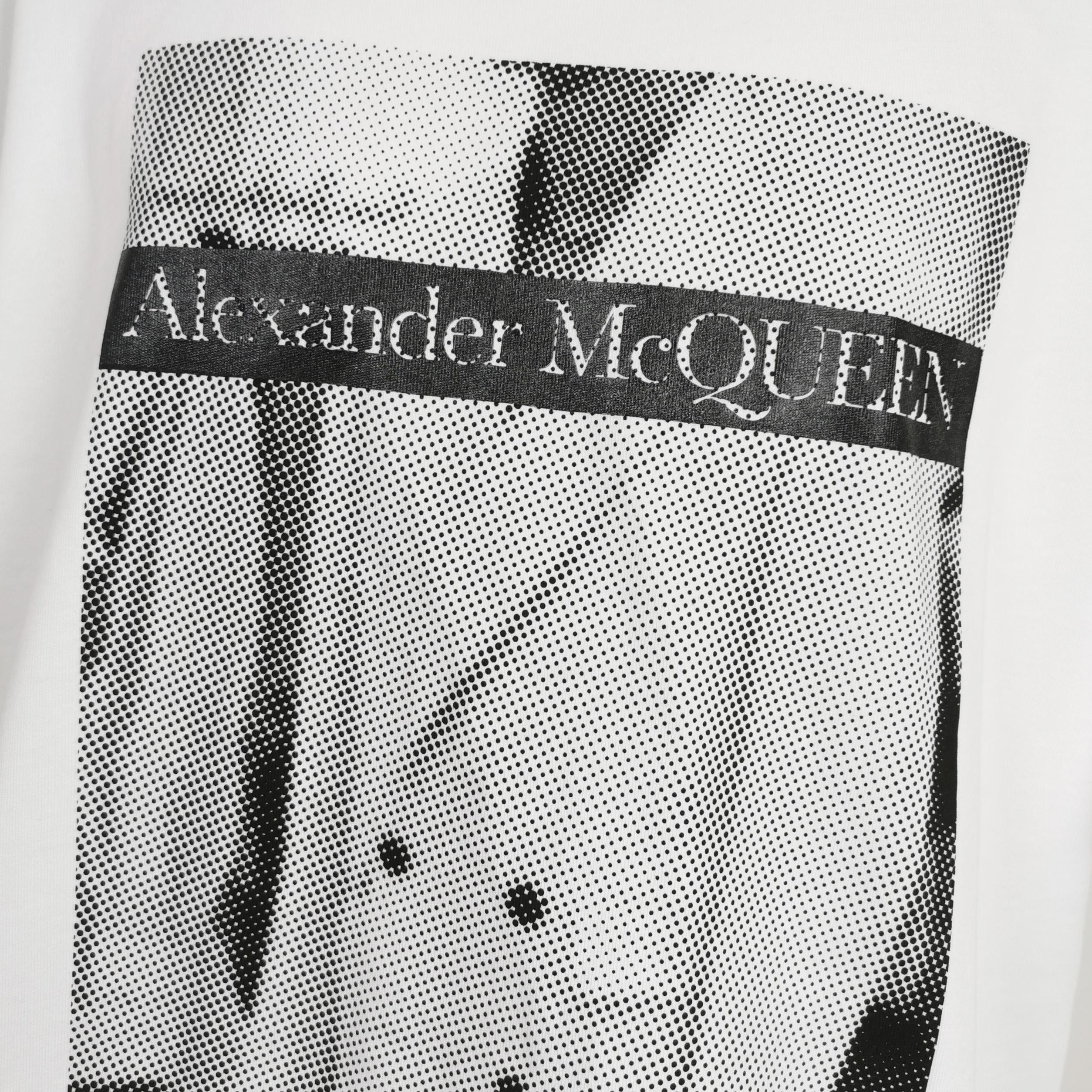 Alexander McQueen Alexander McQueen Men xl Short Sleeve Shirts Size US XL / EU 56 / 4 - 3 Thumbnail