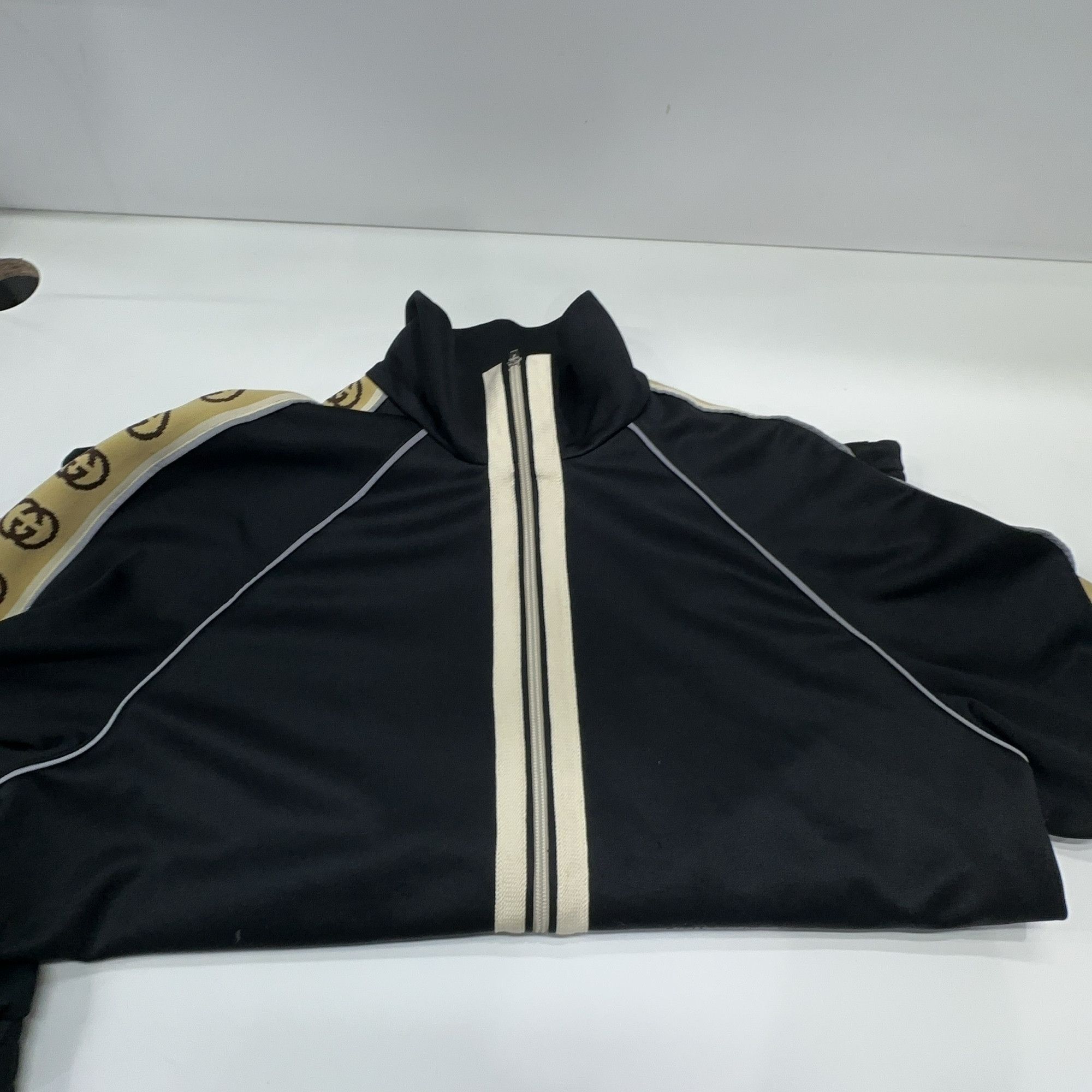 Gucci Gucci Logo Stripe Track Jacket Size M Size US M / EU 48-50 / 2 - 8 Thumbnail