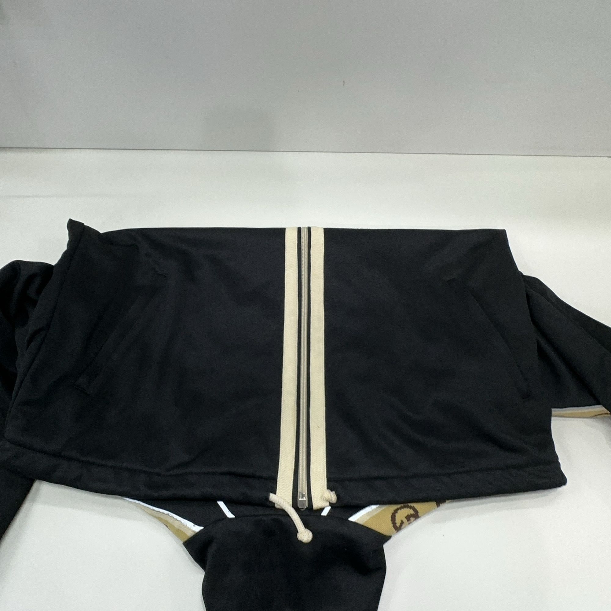 Gucci Gucci Logo Stripe Track Jacket Size M Size US M / EU 48-50 / 2 - 9 Thumbnail