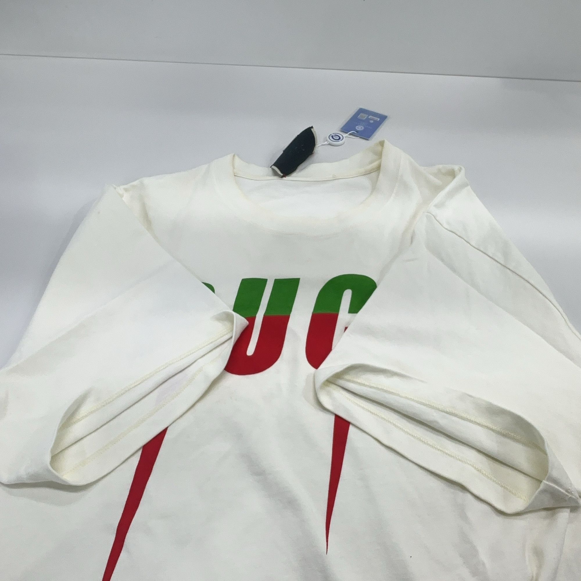 Gucci Gucci Lido Blade Print T-Shirt L Size US L / EU 52-54 / 3 - 14 Thumbnail