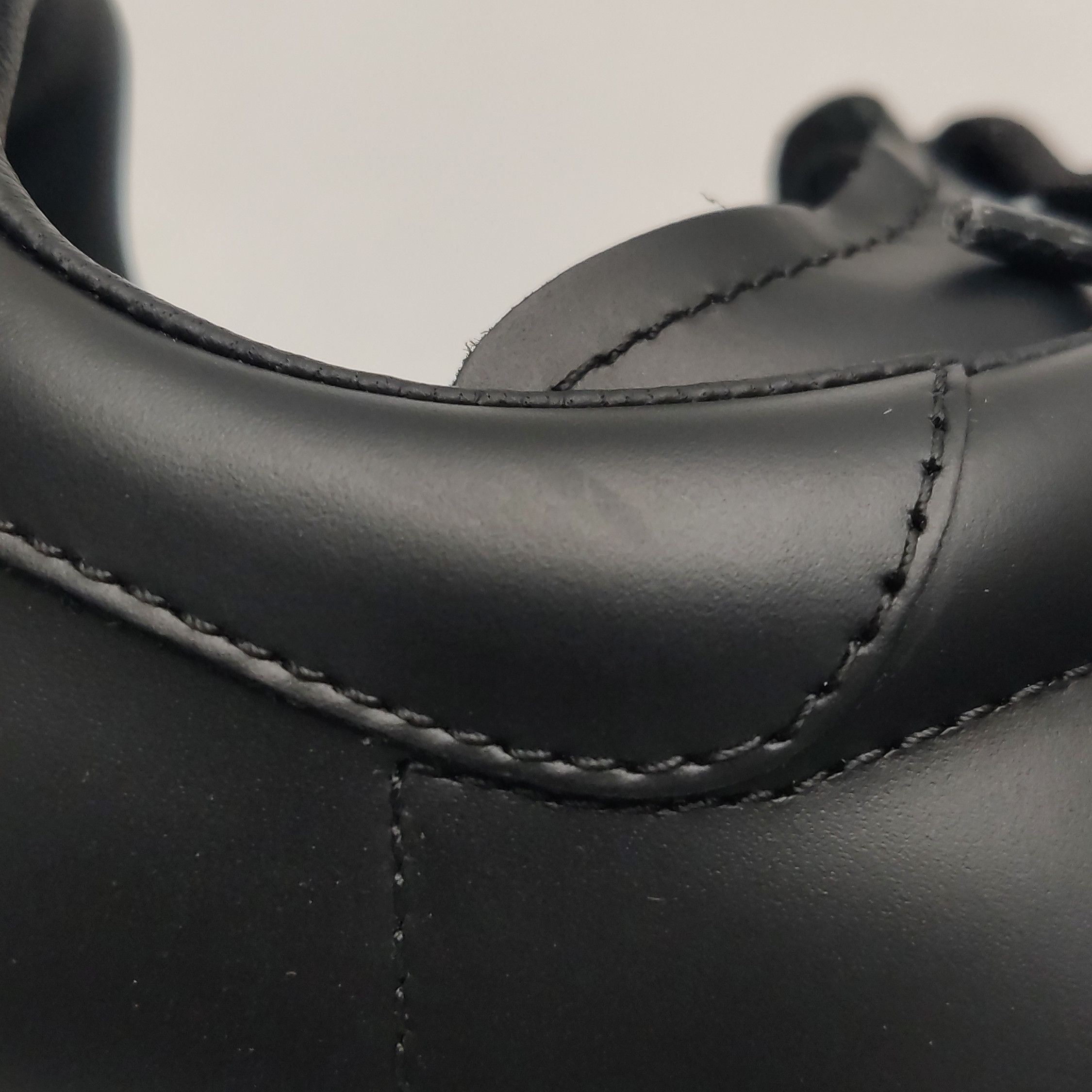 Alexander McQueen Alexander McQueen Women it_34 Lowtop Sneakers Size US 4 / IT 34 - 10 Thumbnail