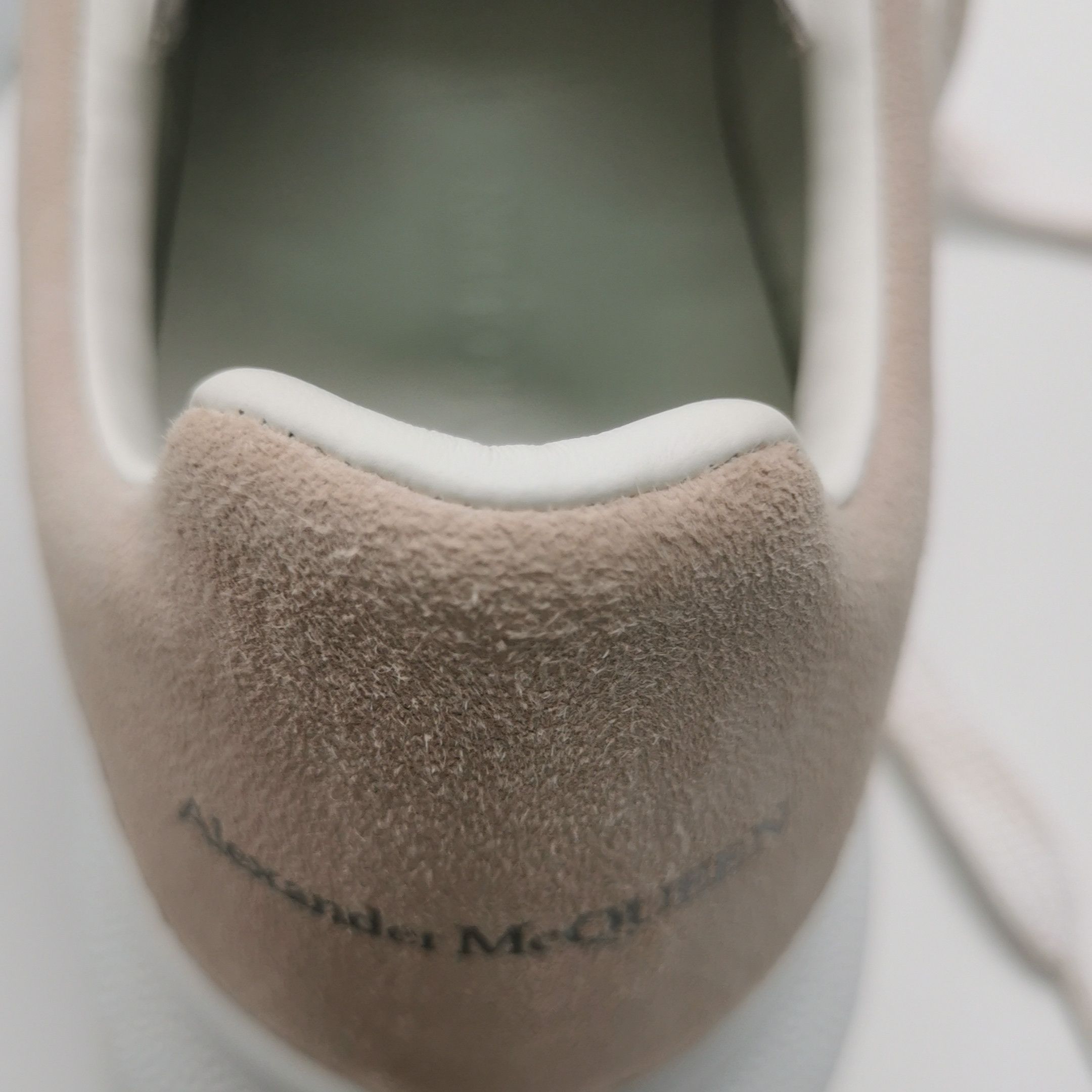 Alexander McQueen Alexander McQueen Women 9 Lowtop Sneakers Size US 9 / IT 39 - 7 Thumbnail