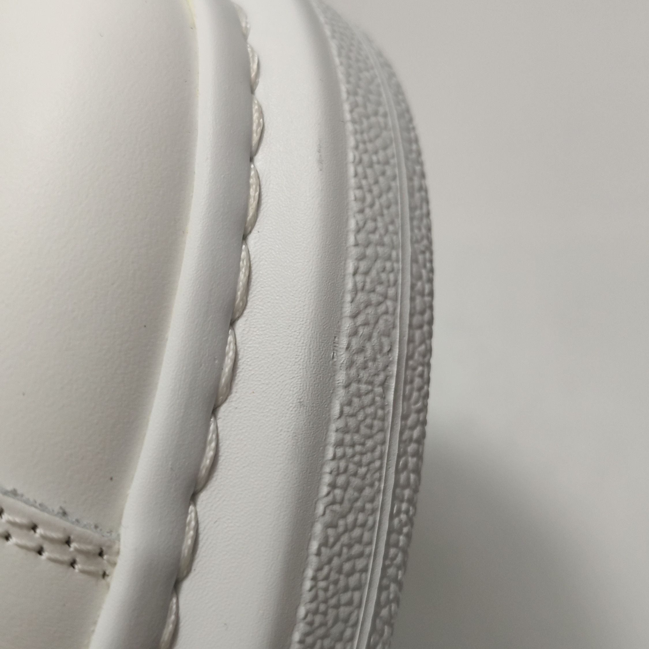 Alexander McQueen Alexander McQueen Women 10 Lowtop Sneakers Size US 10 / IT 40 - 9 Thumbnail