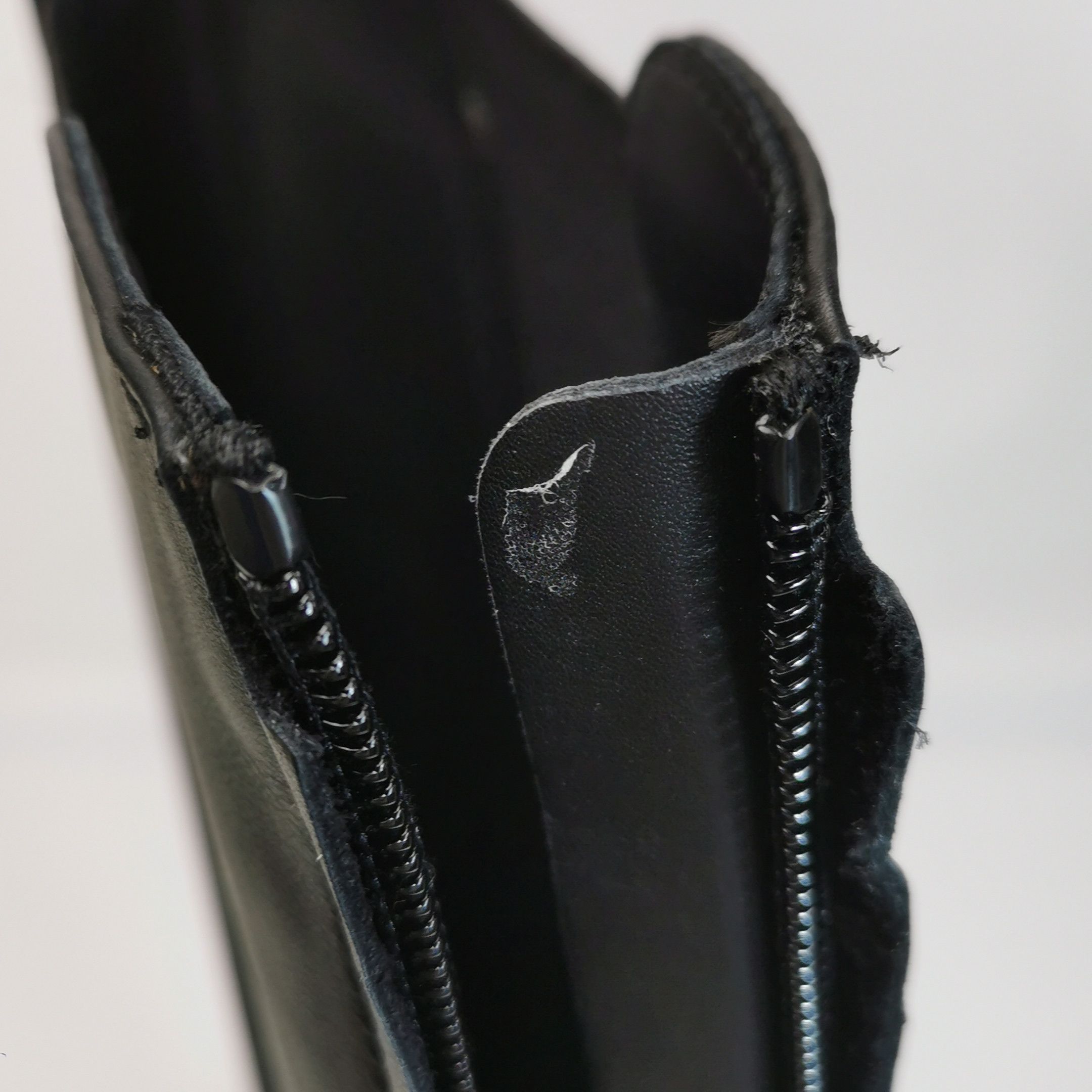 Alexander McQueen Alexander McQueen Women 9 Boots Size US 9 / IT 39 - 16 Thumbnail