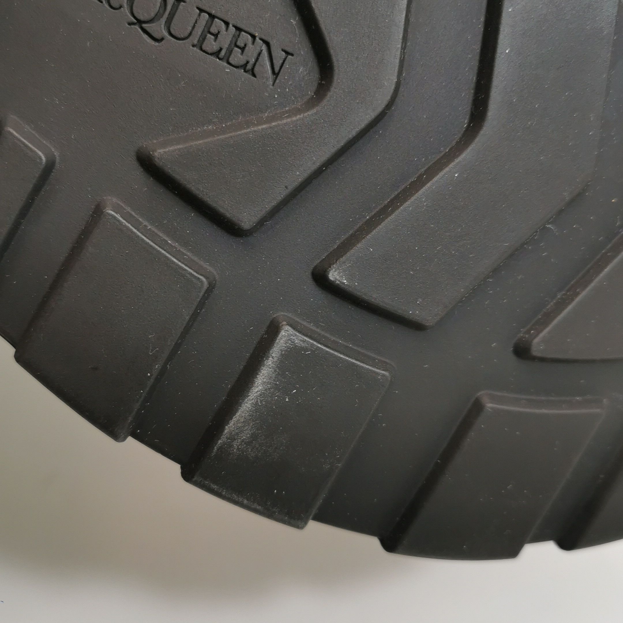 Alexander McQueen Alexander McQueen Women 8 Boots Size US 8 / IT 38 - 11 Thumbnail