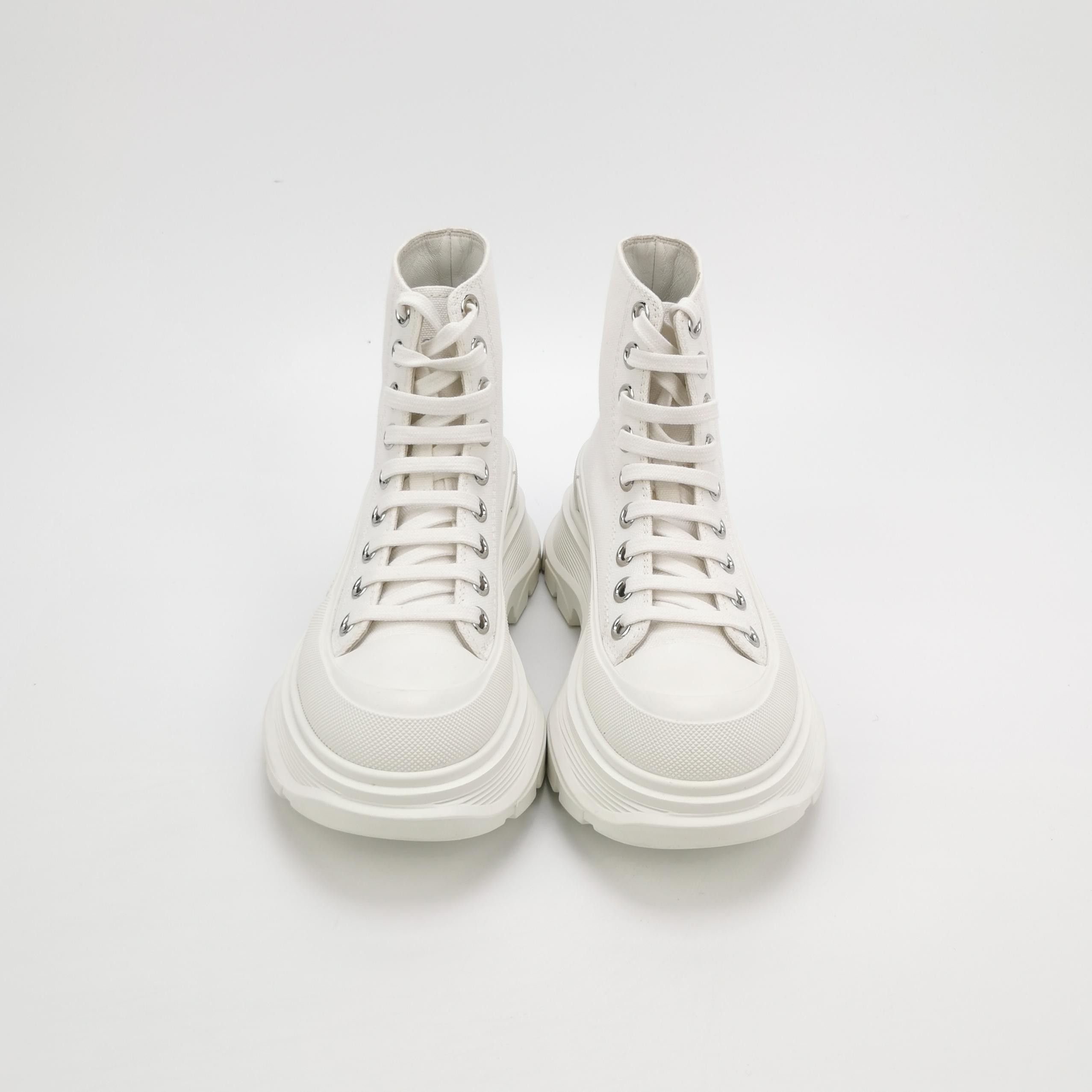Alexander McQueen Alexander McQueen Women 5 Lowtop Sneakers Size US 5 / IT 35 - 3 Thumbnail