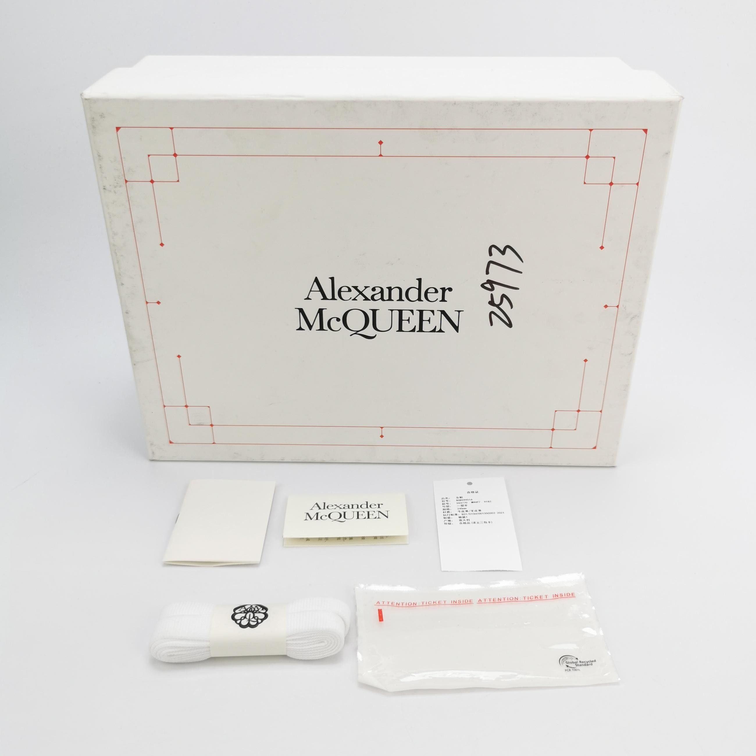 Alexander McQueen Alexander McQueen Women 8 Lowtop Sneakers Size US 8 / IT 38 - 6 Thumbnail