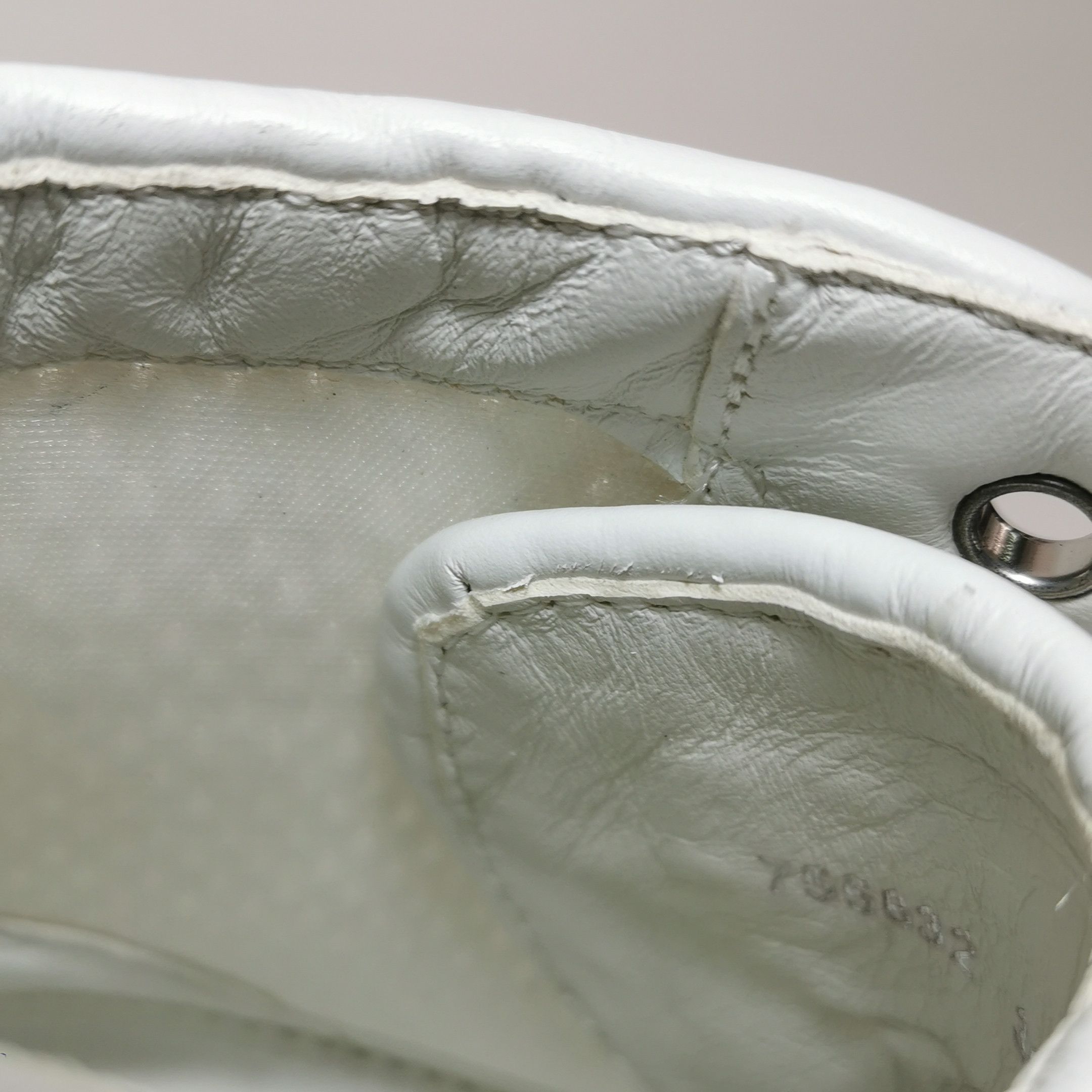 Alexander McQueen Alexander McQueen Women 8 Lowtop Sneakers Size US 8 / IT 38 - 10 Thumbnail