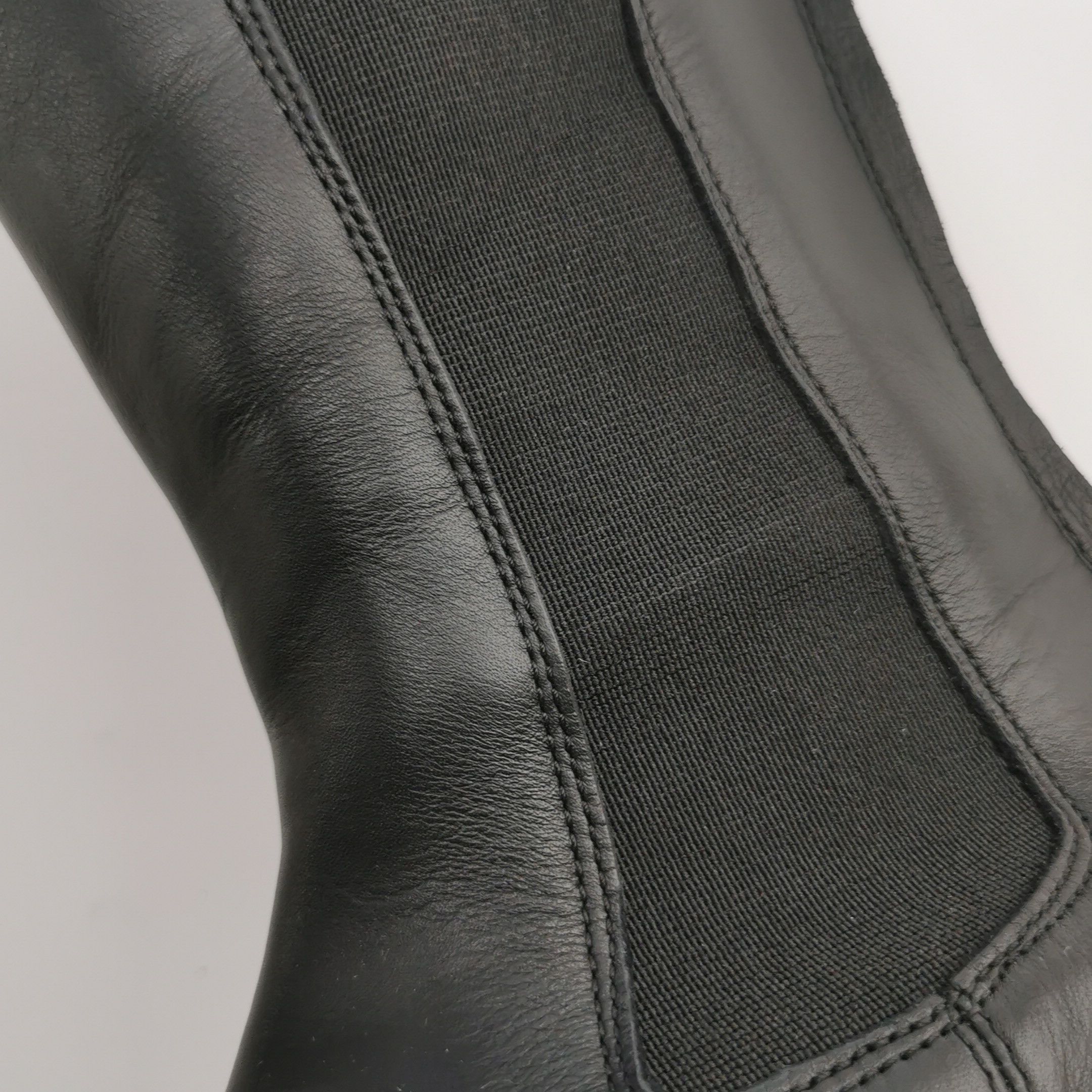 Alexander McQueen Alexander McQueen Women 8 Boots Size US 8 / IT 38 - 11 Thumbnail