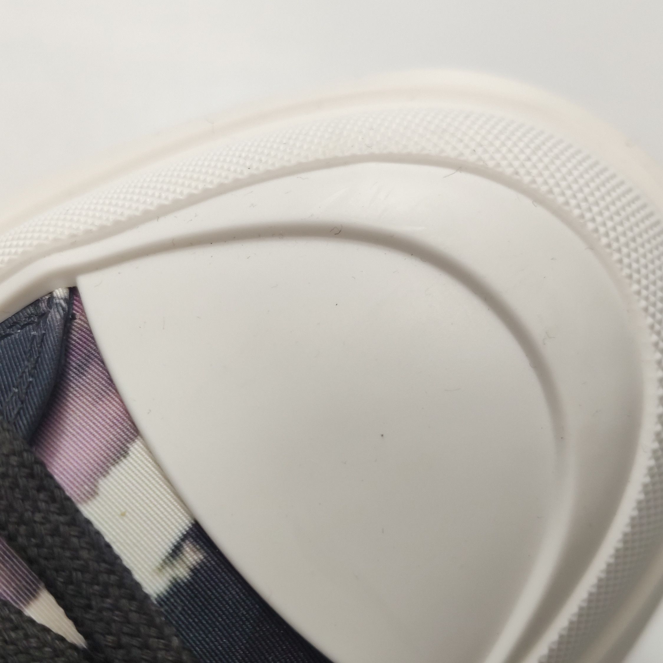 Alexander McQueen Alexander McQueen Women 5 Lowtop Sneakers Size US 5 / IT 35 - 7 Thumbnail