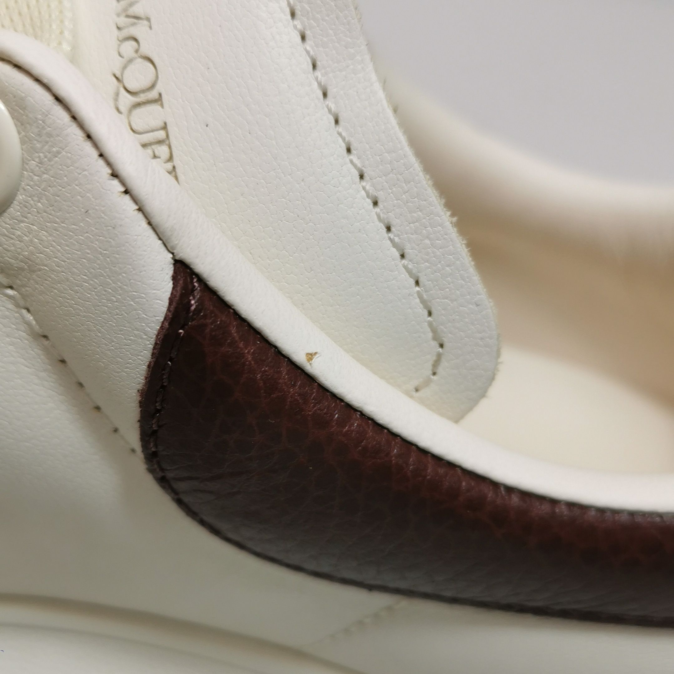 Alexander McQueen Alexander McQueen Women 7 Lowtop Sneakers Size US 7 / IT 37 - 7 Thumbnail