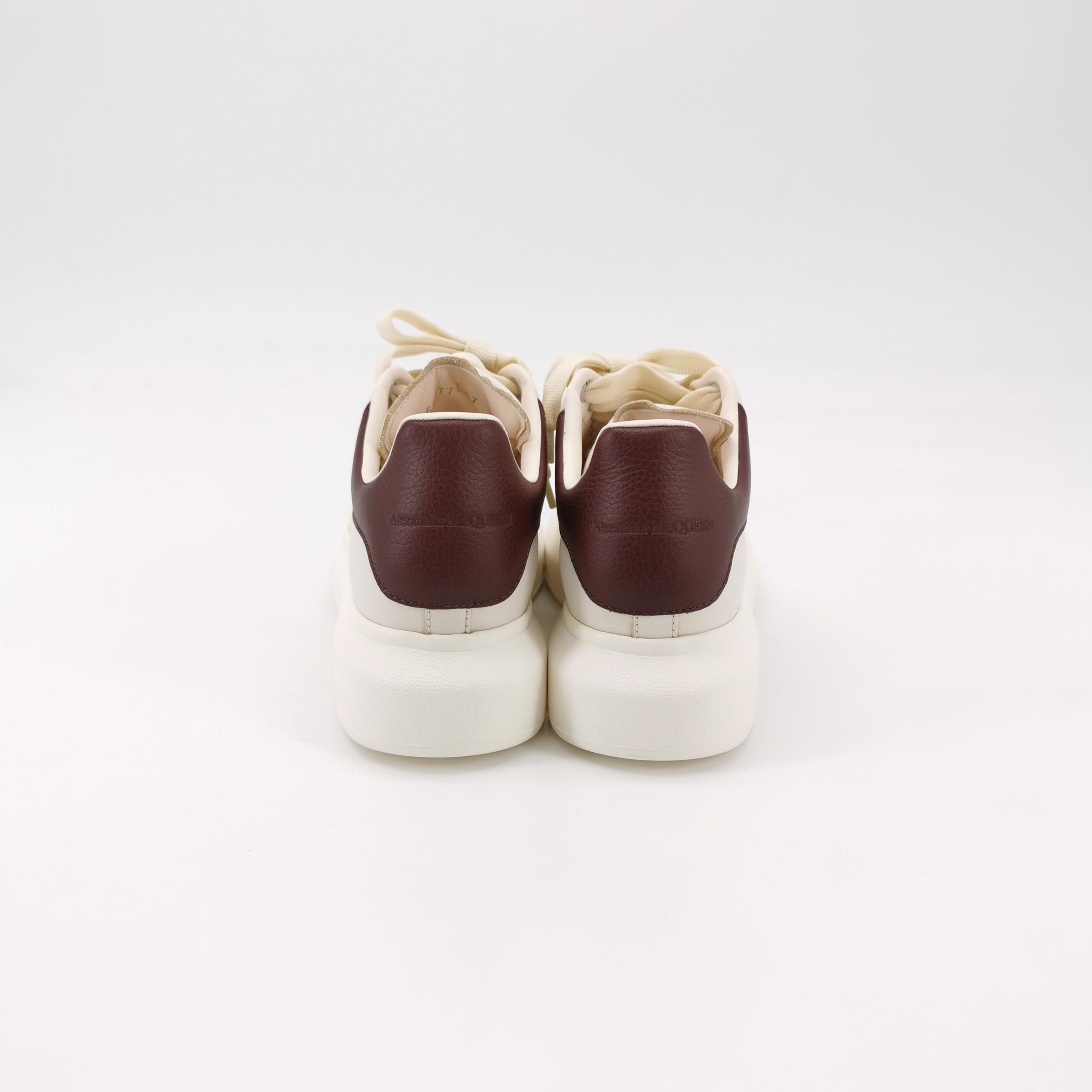 Alexander McQueen Alexander McQueen Women 7 Lowtop Sneakers Size US 7 / IT 37 - 4 Thumbnail