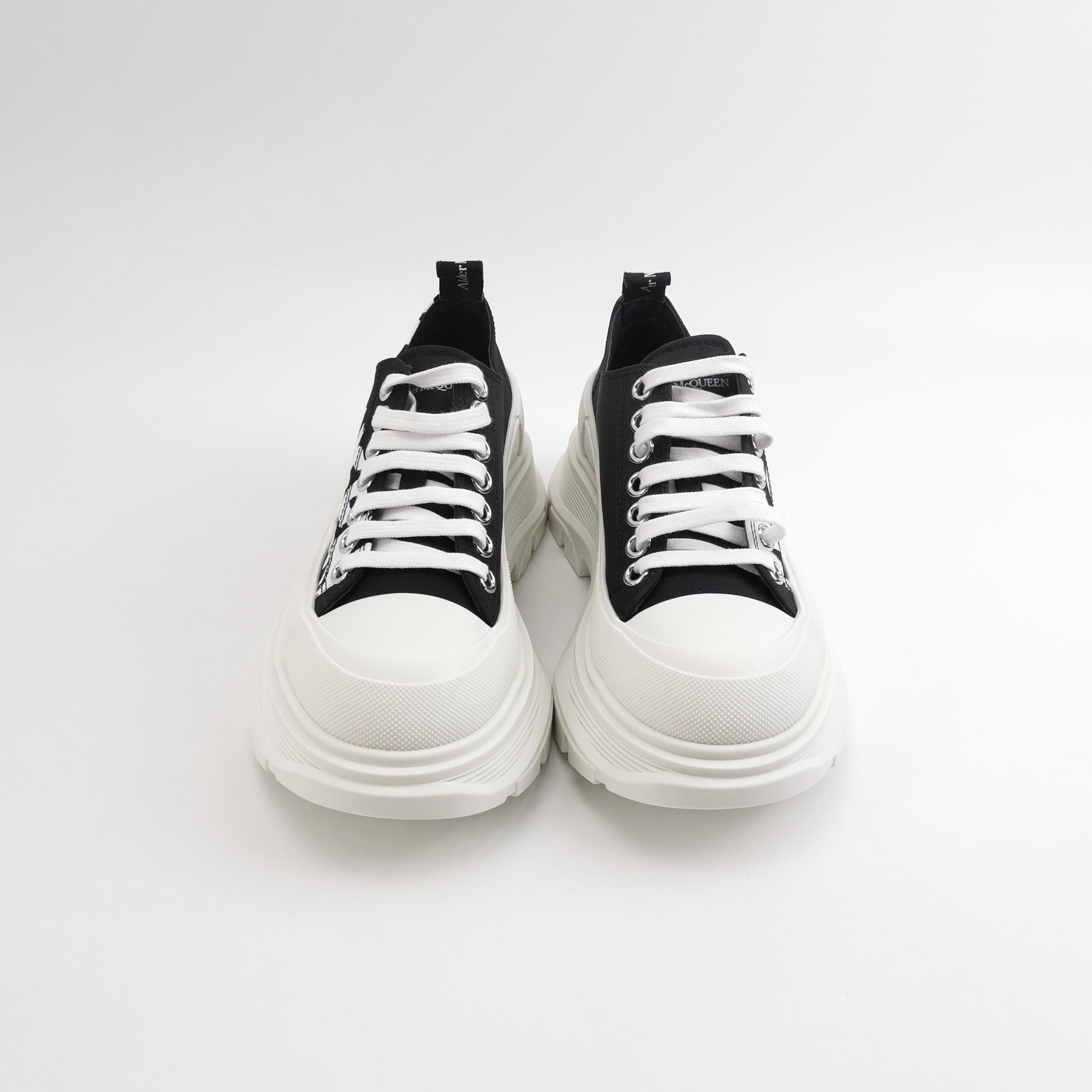 Alexander McQueen Alexander McQueen Women 7 Lowtop Sneakers Size US 7 / IT 37 - 3 Thumbnail