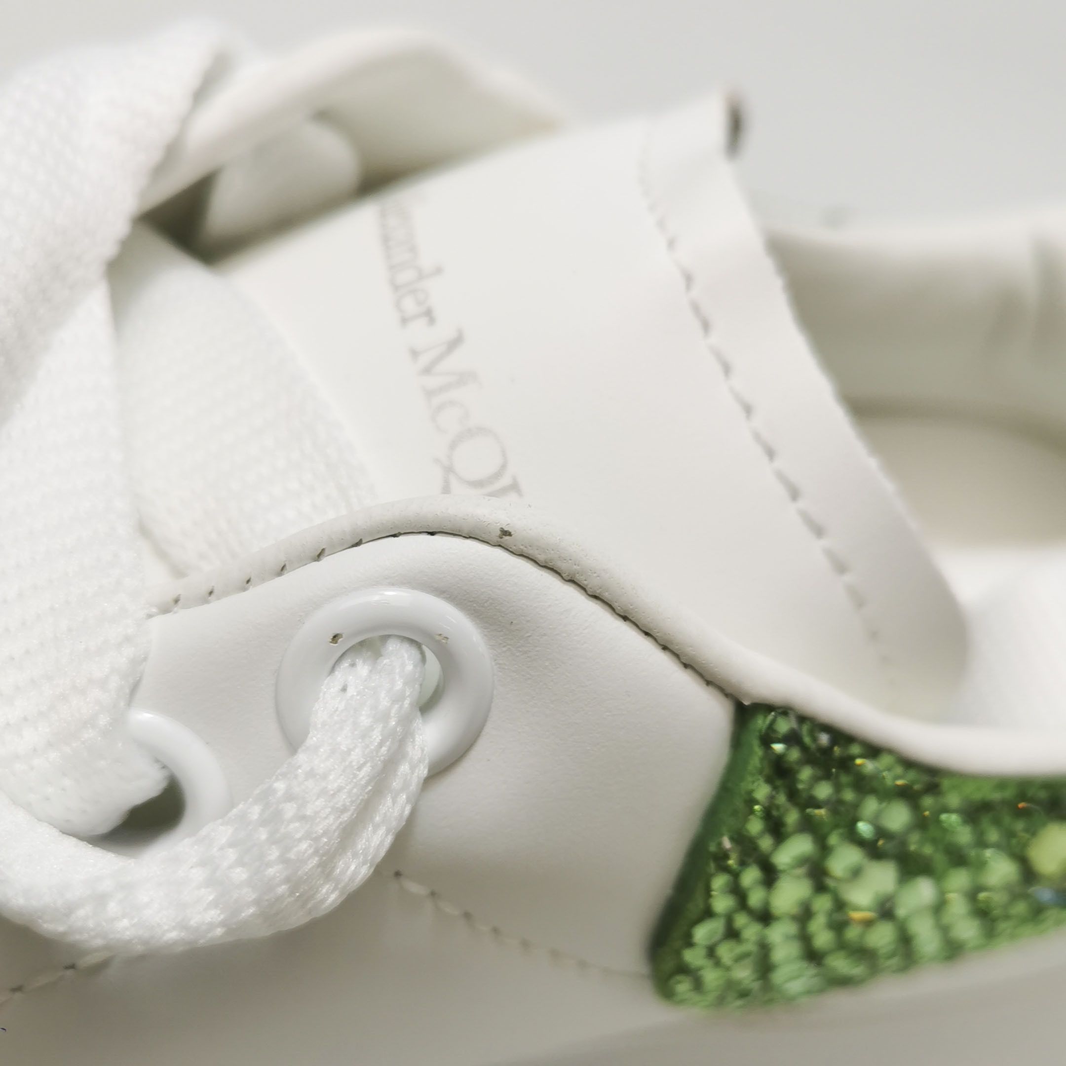 Alexander McQueen Alexander McQueen Women 7 Lowtop Sneakers Size US 7 / IT 37 - 9 Thumbnail