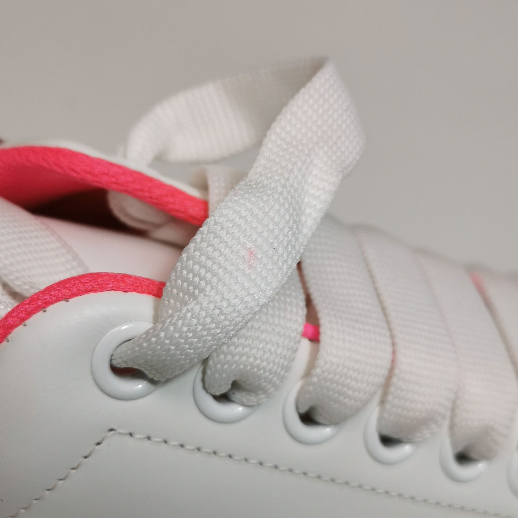 Alexander McQueen Alexander McQueen Women 9 Lowtop Sneakers Size US 9 / IT 39 - 10 Thumbnail