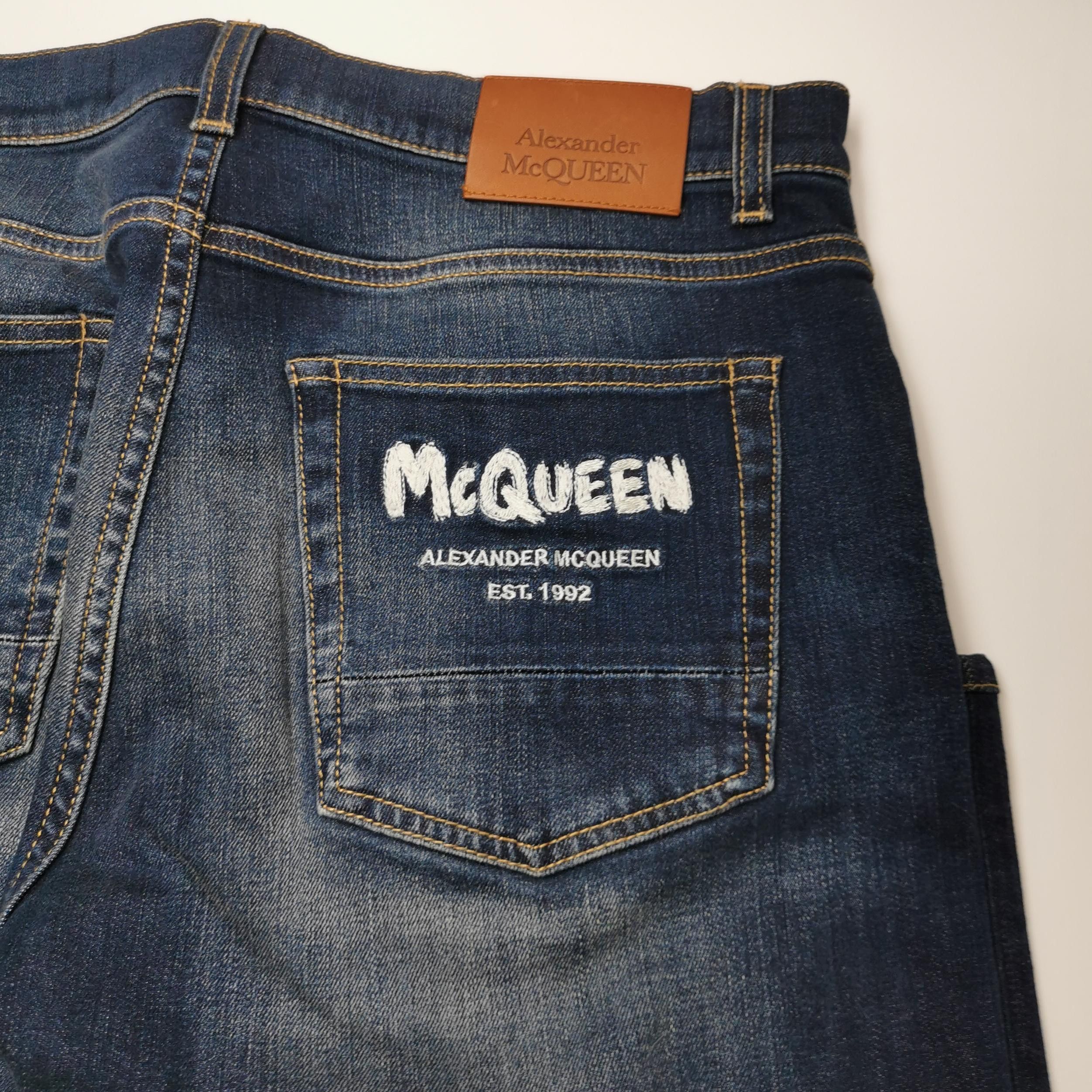 Alexander McQueen Alexander McQueen Women 32 Pants Size 32" / US 10 / IT 46 - 4 Thumbnail