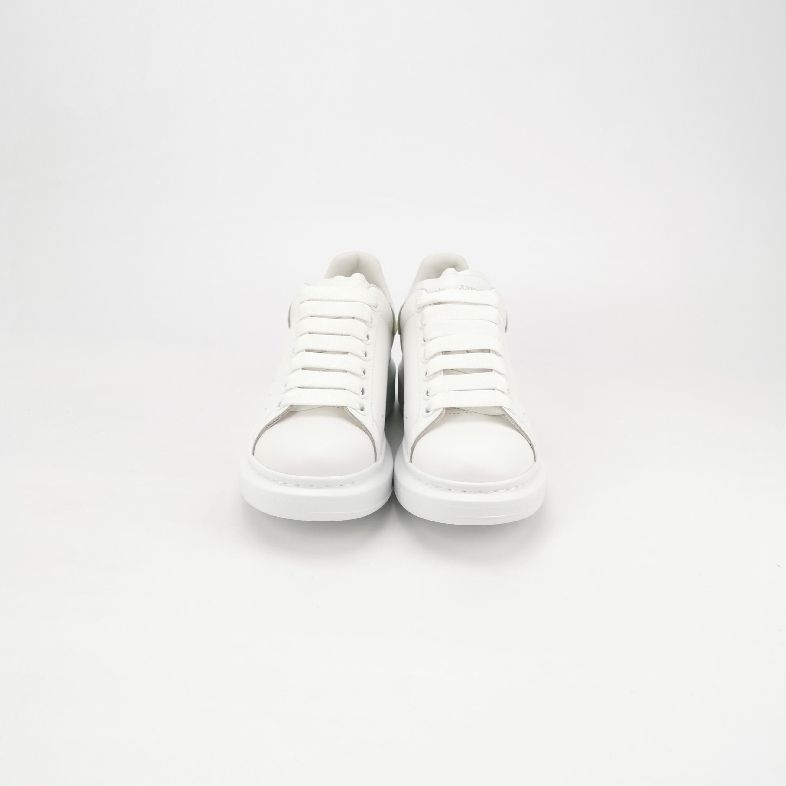 Alexander McQueen Alexander McQueen Women 7 Lowtop Sneakers Size US 7 / IT 37 - 3 Thumbnail