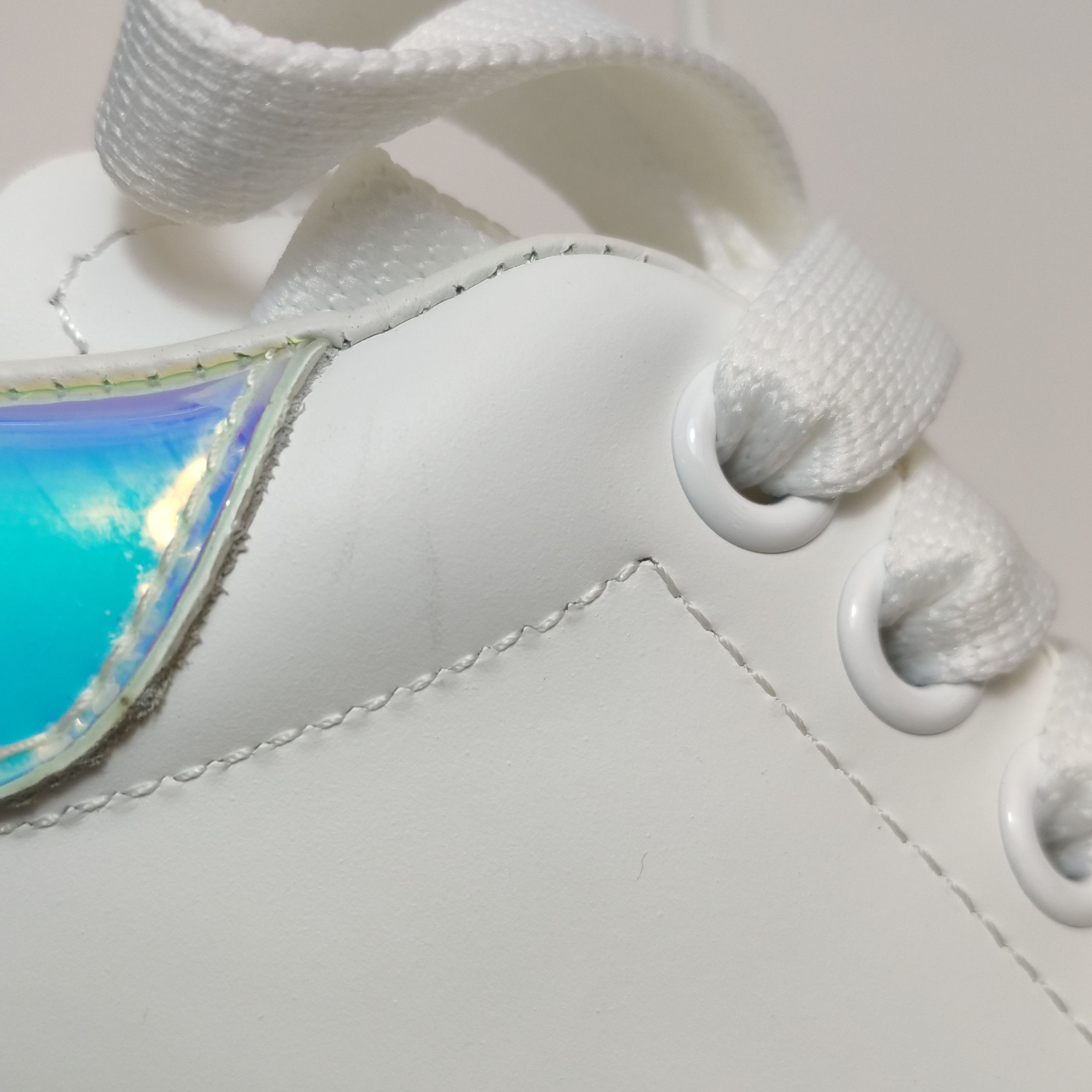 Alexander McQueen Alexander McQueen Women 7 Lowtop Sneakers Size US 7 / IT 37 - 7 Thumbnail