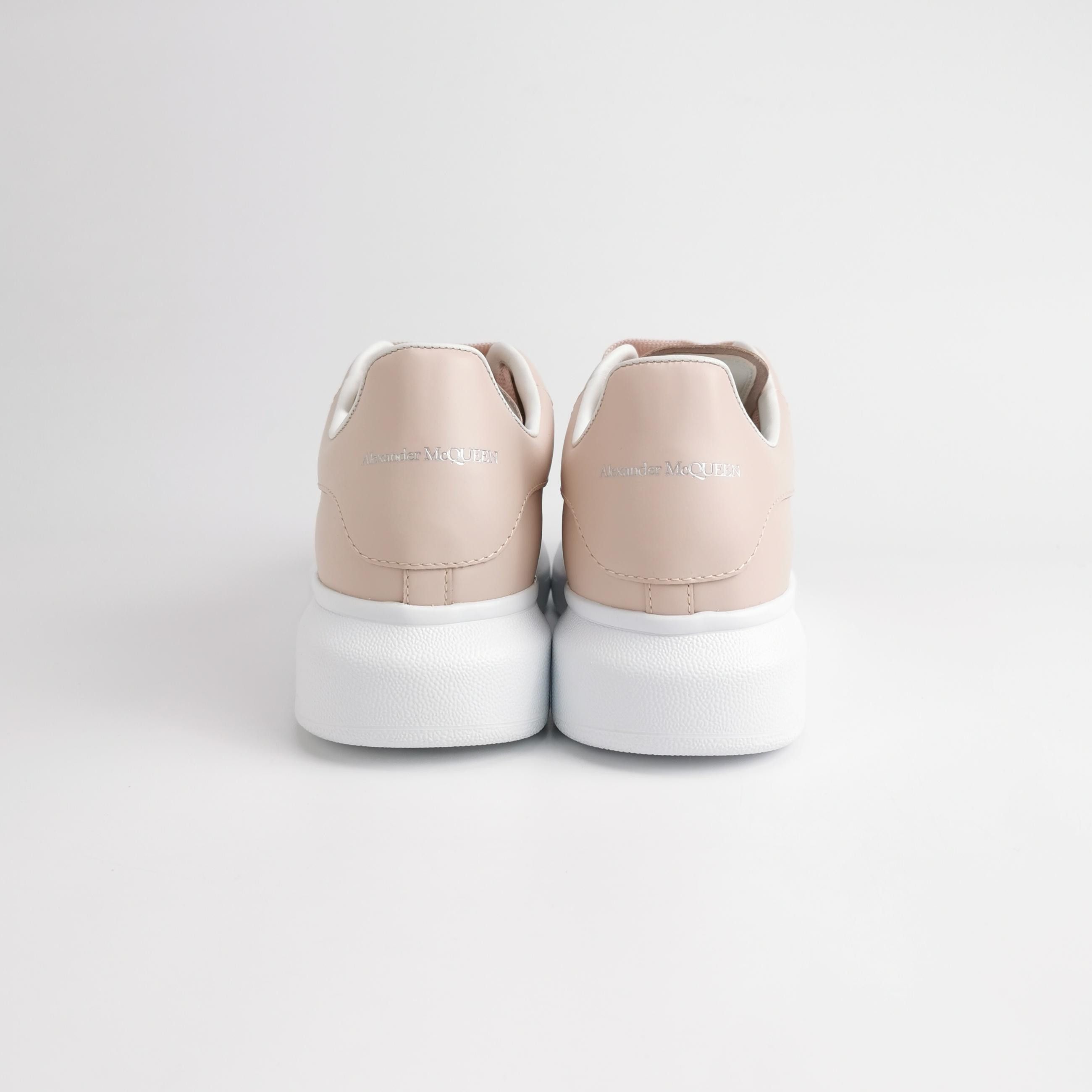 Alexander McQueen Alexander McQueen Women 9 Lowtop Sneakers Size US 9 / IT 39 - 4 Thumbnail