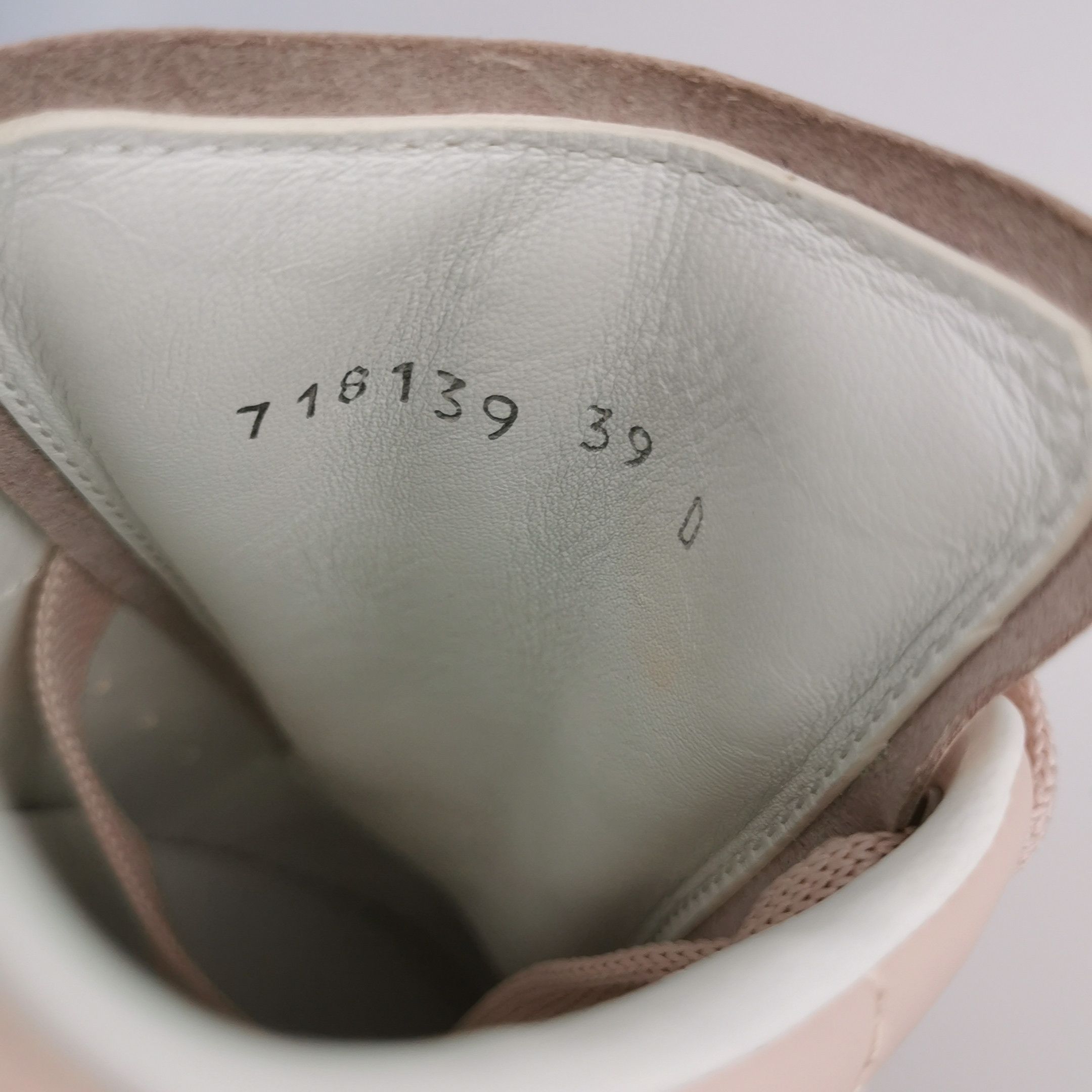 Alexander McQueen Alexander McQueen Women 9 Lowtop Sneakers Size US 9 / IT 39 - 10 Thumbnail