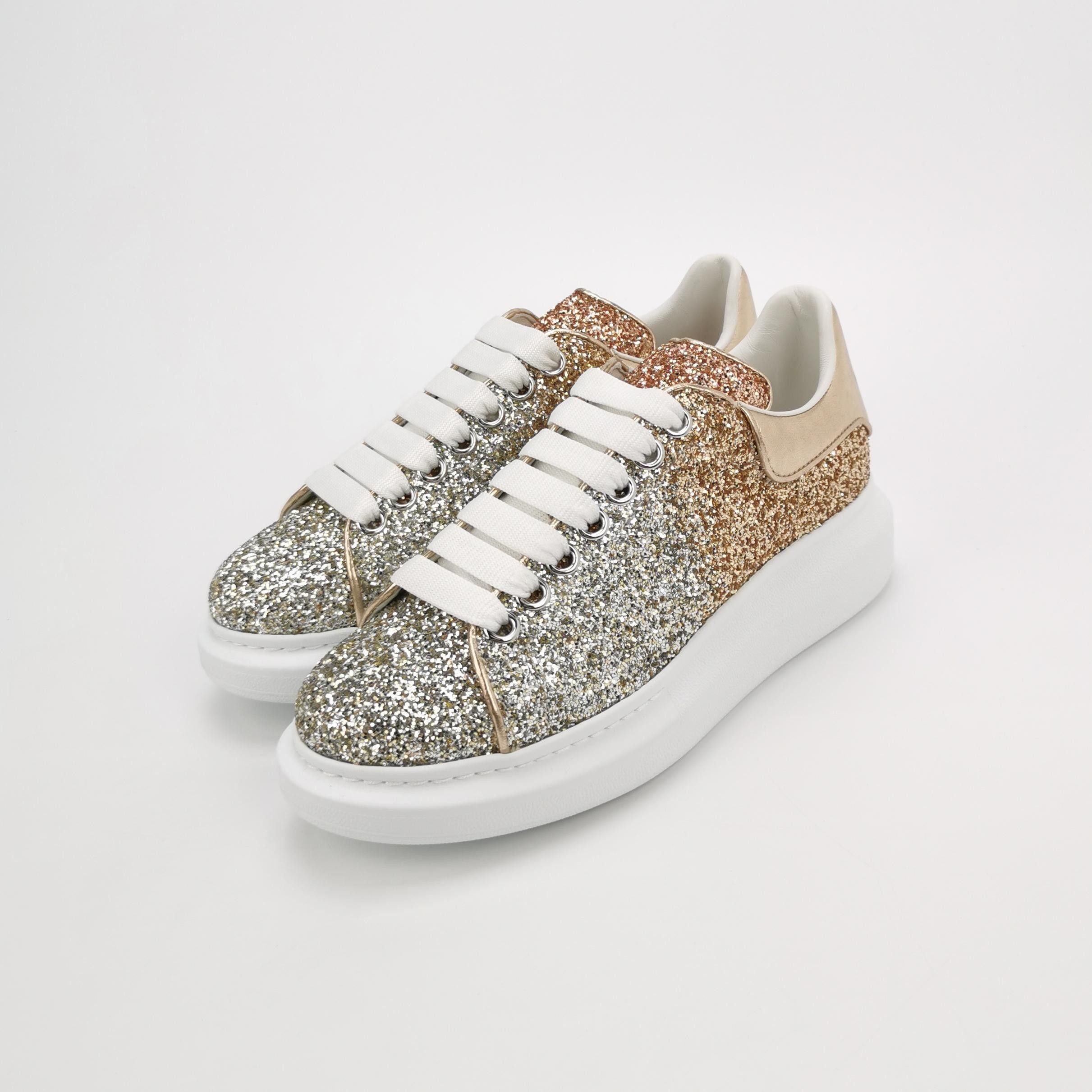 Alexander McQueen Alexander McQueen Women 8 Lowtop Sneakers Size US 8 / IT 38 - 2 Thumbnail