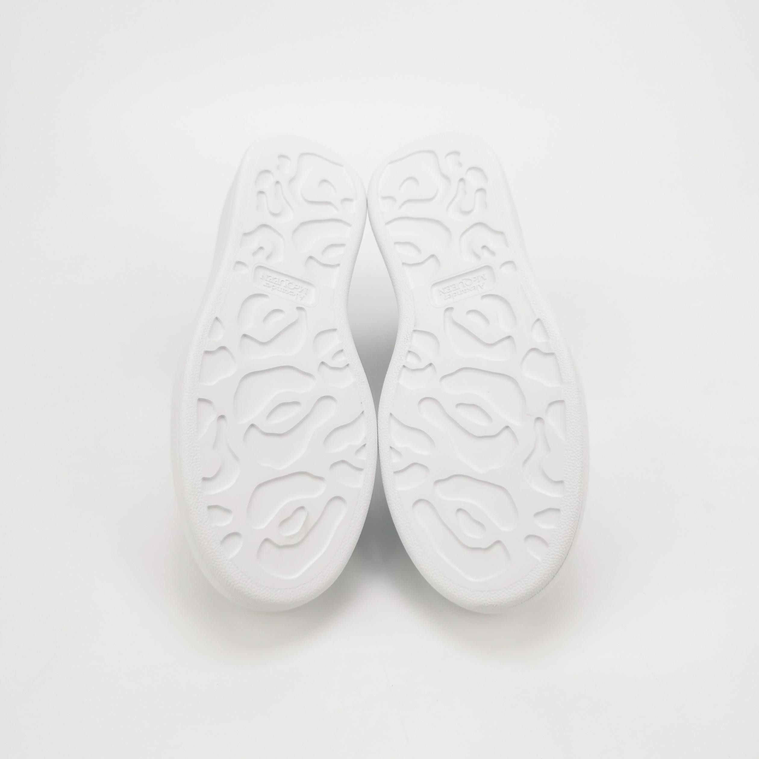 Alexander McQueen Alexander McQueen Women 7 Lowtop Sneakers Size US 7 / IT 37 - 5 Thumbnail