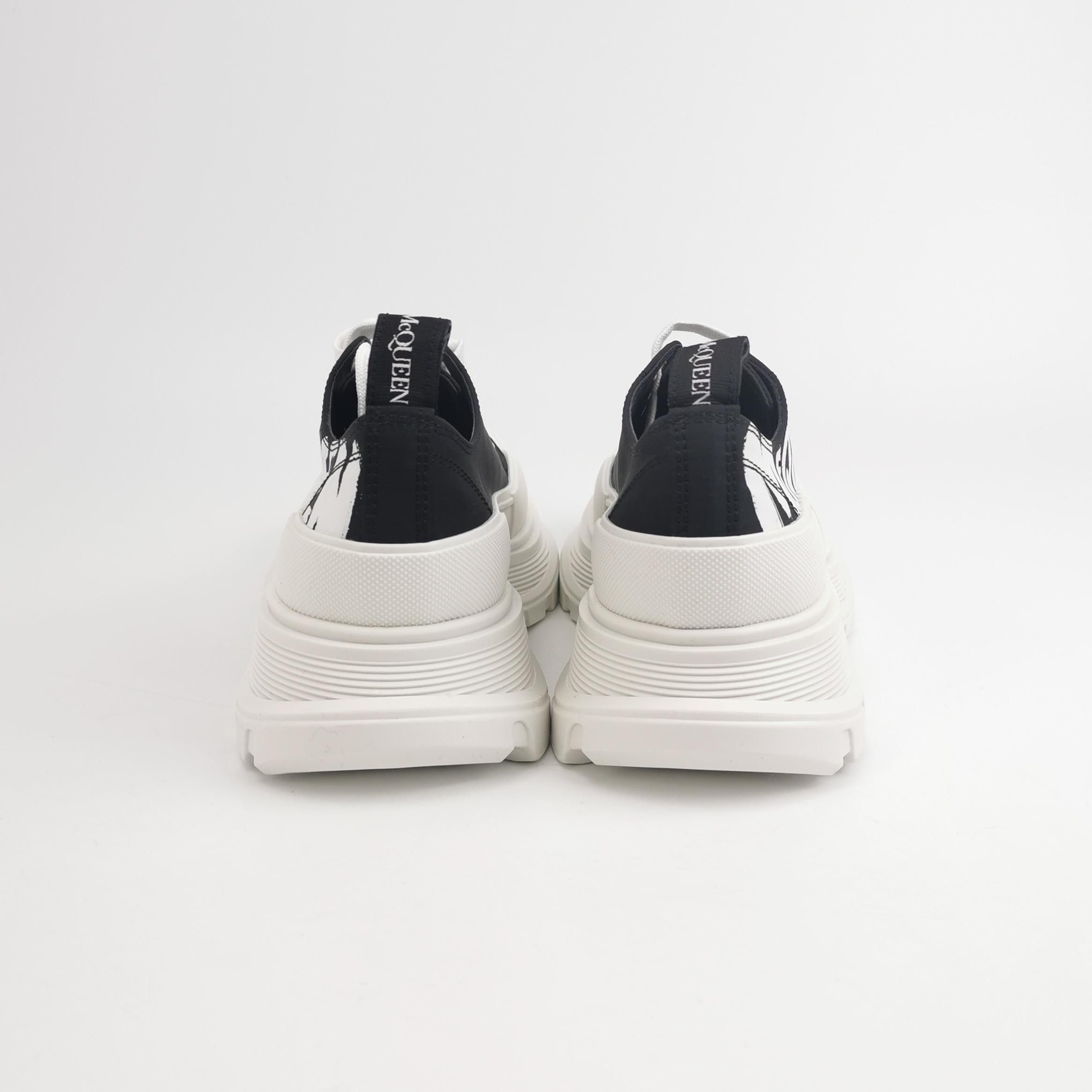 Alexander McQueen Alexander McQueen Women 7 Lowtop Sneakers Size US 7 / IT 37 - 4 Thumbnail