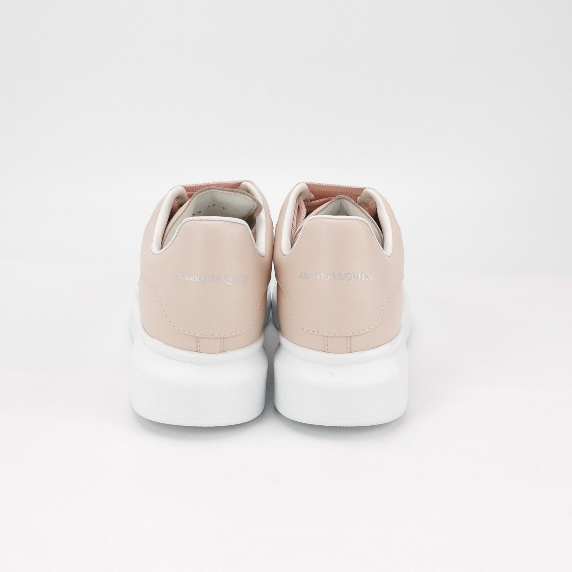 Alexander McQueen Alexander McQueen Women 9 Lowtop Sneakers Size US 9 / IT 39 - 4 Thumbnail