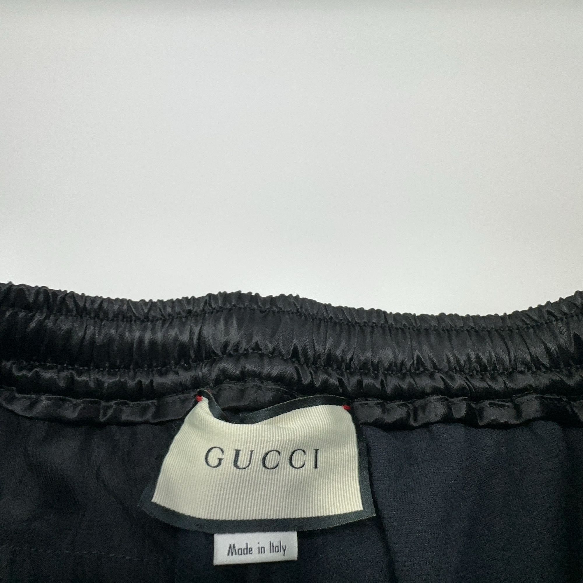 Gucci Gucci Chenille Logo Patch Joggers Size US 30 Size US 30 / EU 46 - 4 Thumbnail