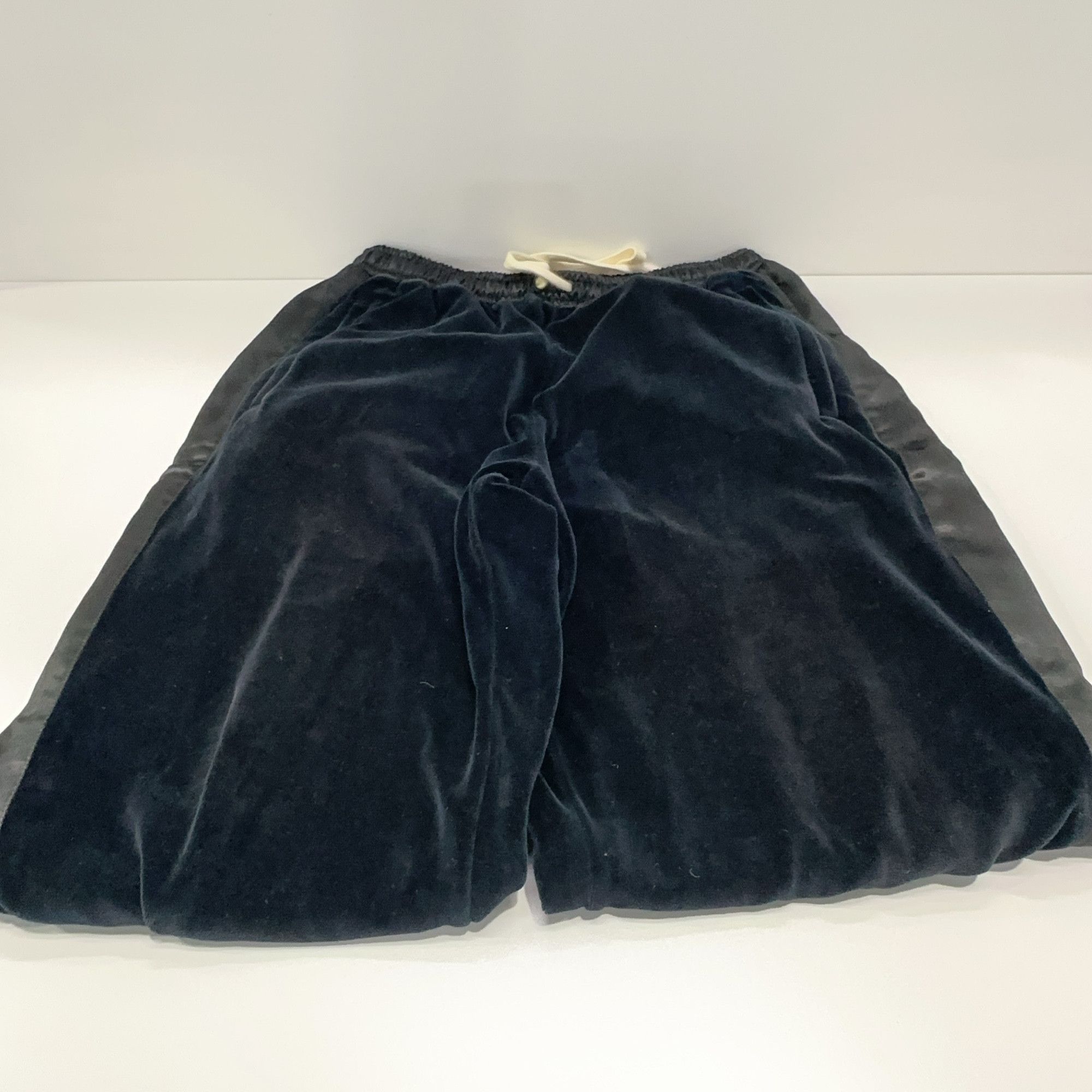 Gucci Gucci Chenille Logo Patch Joggers Size US 30 Size US 30 / EU 46 - 9 Thumbnail