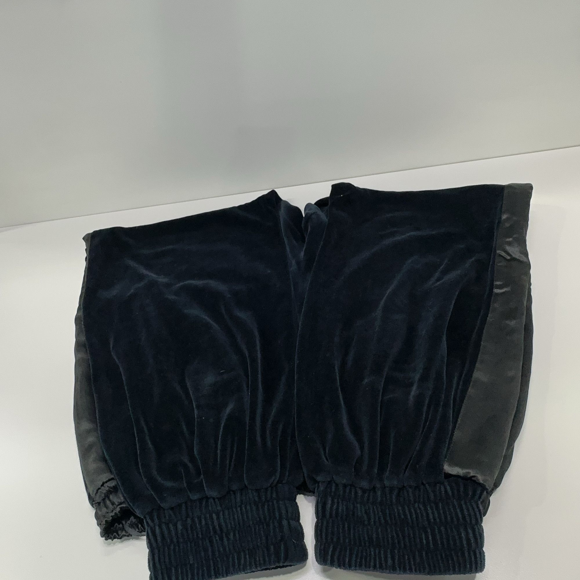 Gucci Gucci Chenille Logo Patch Joggers Size US 30 Size US 30 / EU 46 - 13 Thumbnail