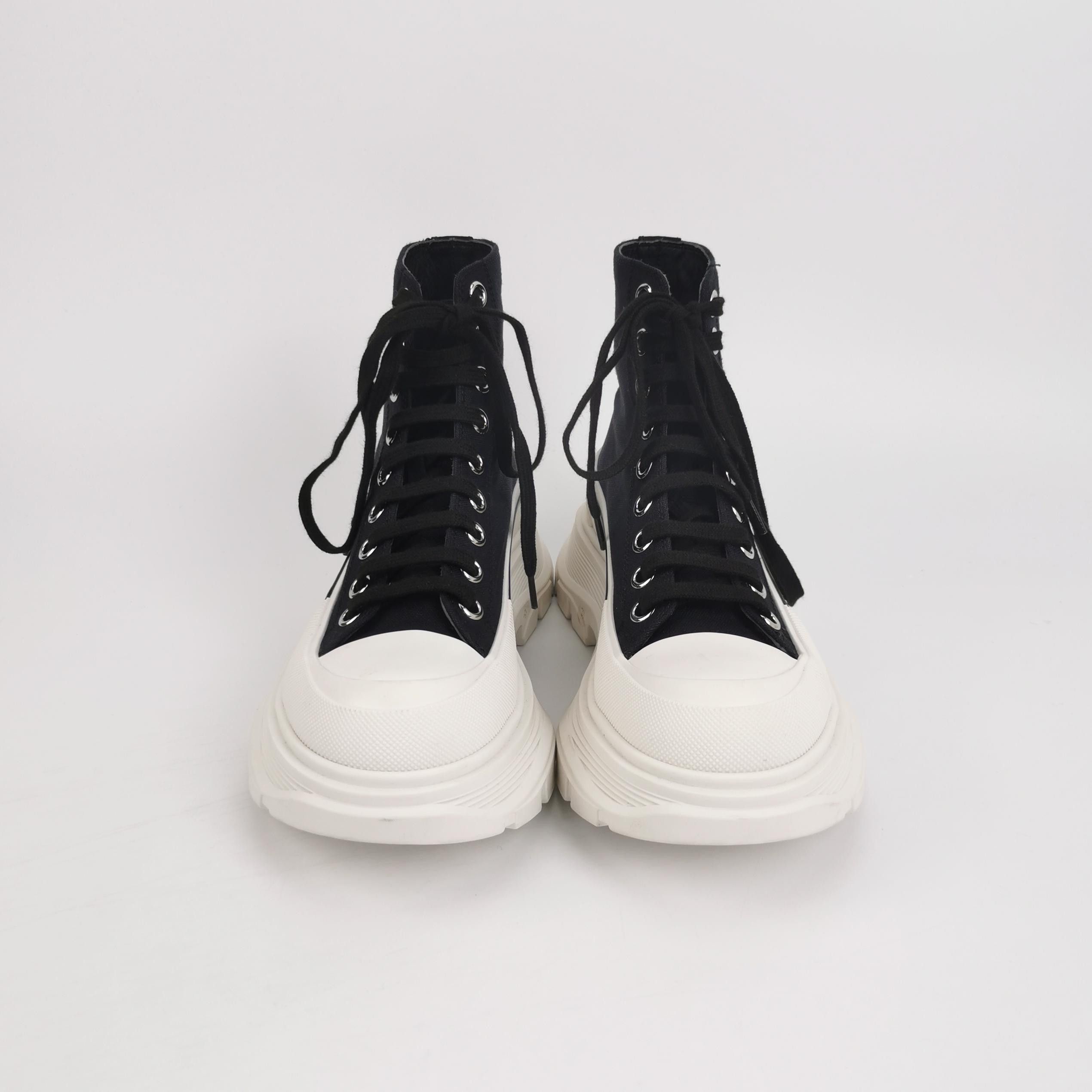 Alexander McQueen Alexander McQueen Women 7 Lowtop Sneakers Size US 7 / IT 37 - 3 Thumbnail