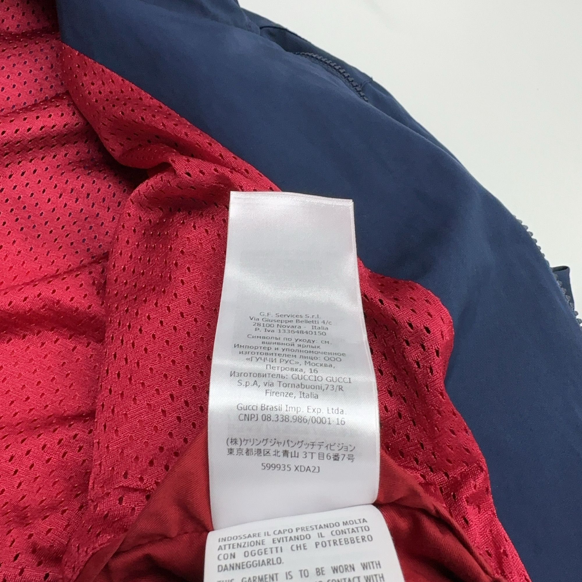 Gucci Gucci Stripe Logo Hooded Jacket Size 52 Size US L / EU 52-54 / 3 - 4 Thumbnail