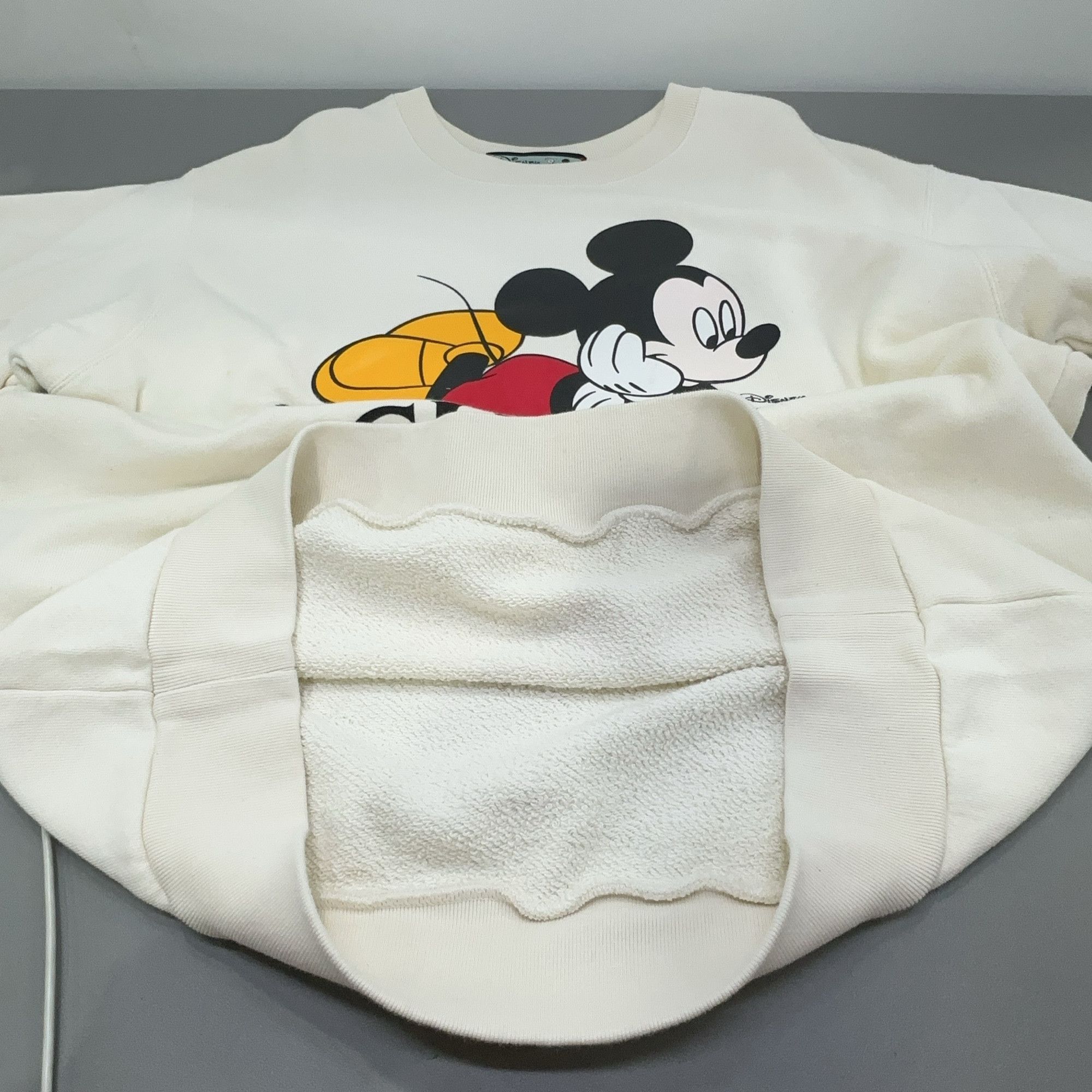 Gucci Gucci x Disney Mickey Mouse Sweatshirt S Size S / US 4 / IT 40 - 9 Thumbnail