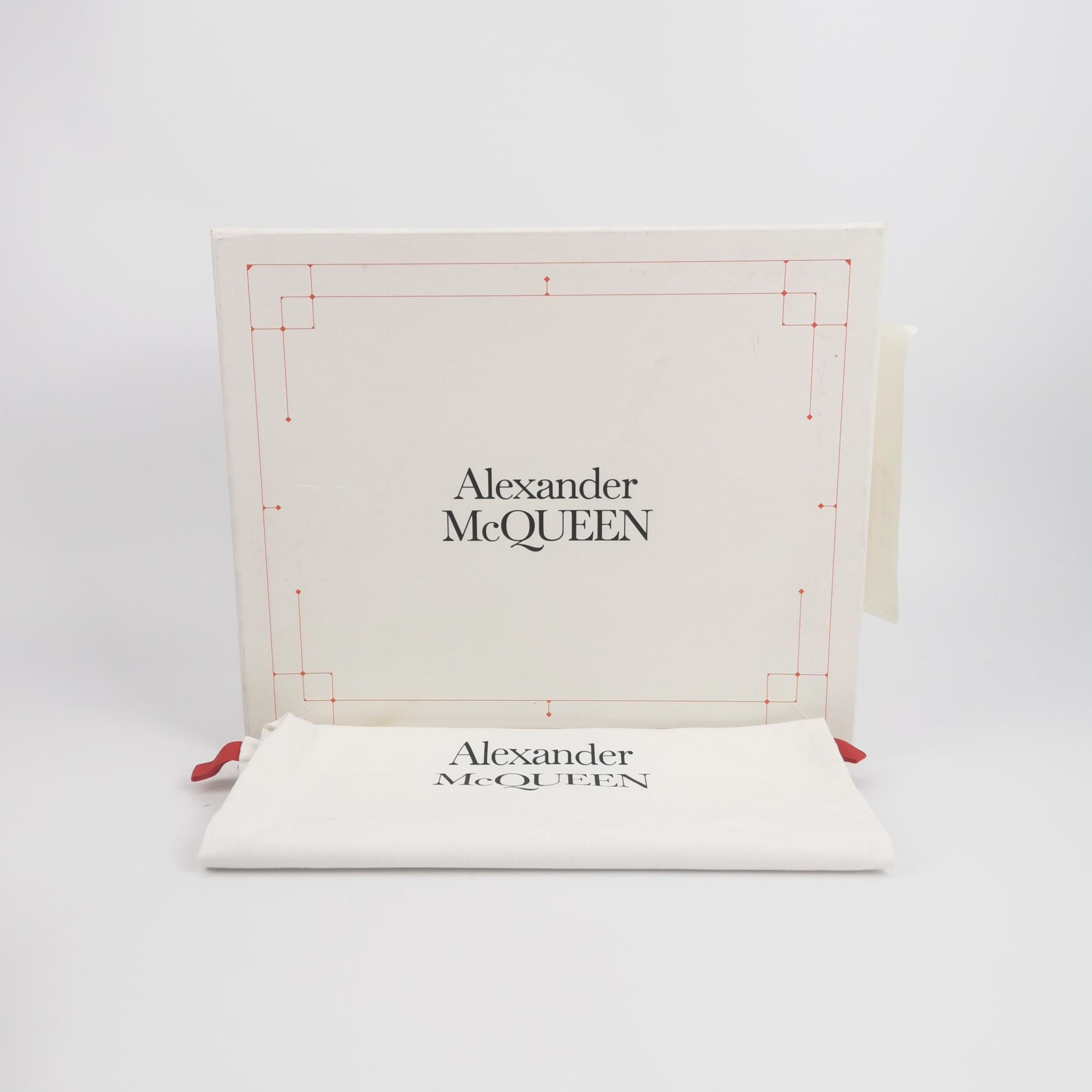 Alexander McQueen Alexander McQueen Women 6 Boots Size US 6 / IT 36 - 6 Thumbnail