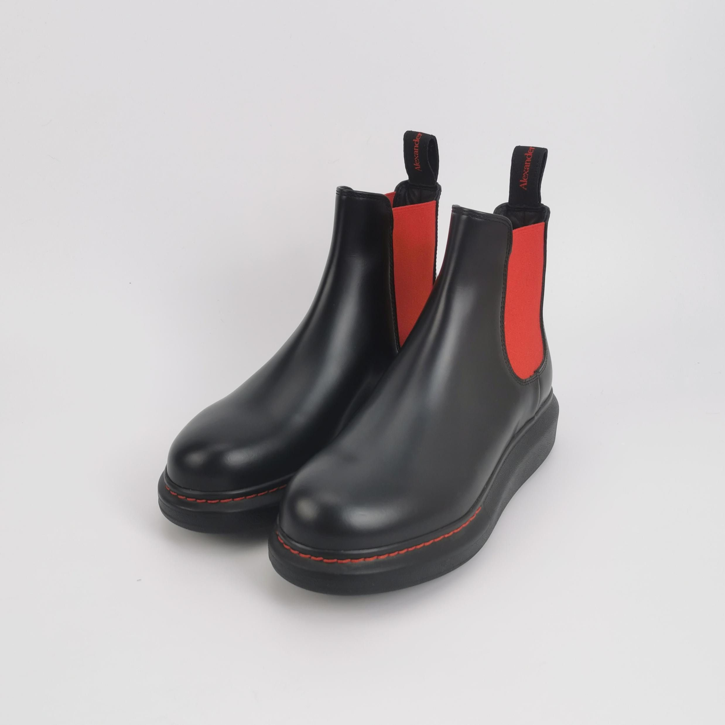 Alexander McQueen Alexander McQueen Women 6 Boots Size US 6 / IT 36 - 2 Thumbnail
