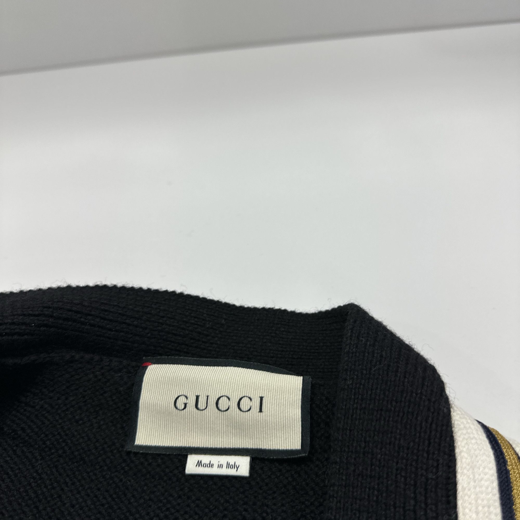 Gucci Gucci Bee Applique Wool Cardigan Size S Size US S / EU 44-46 / 1 - 4 Thumbnail